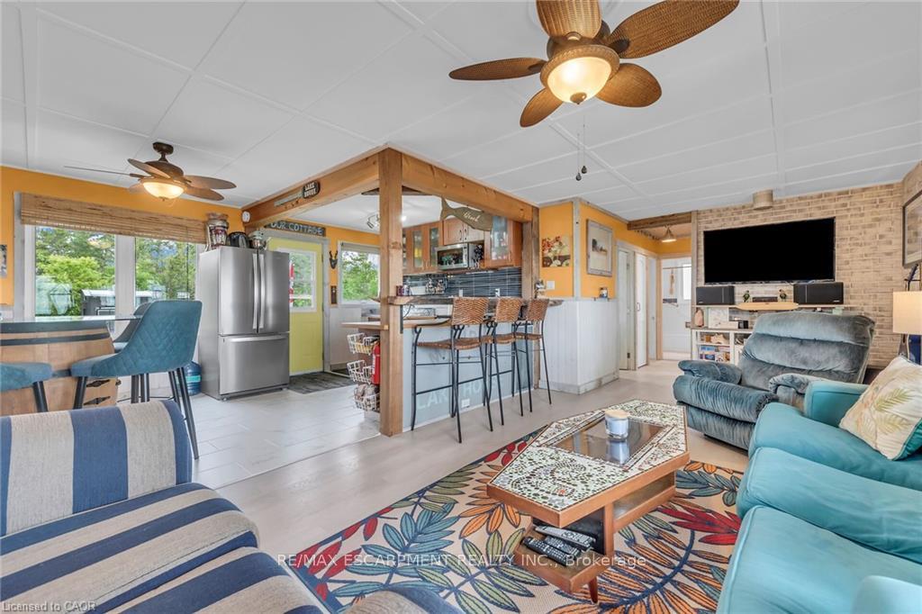 Photo 7 of 2090 Lakeshore Road, Haldimand — HOMEH