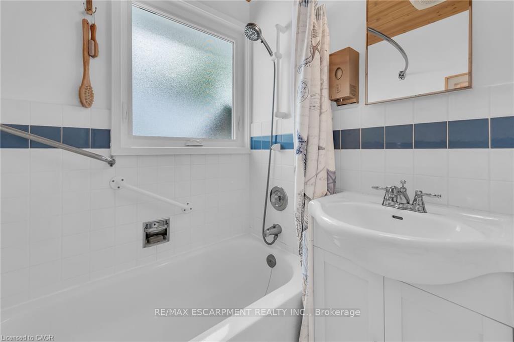 Photo 30 of 2090 Lakeshore Road, Haldimand — HOMEH