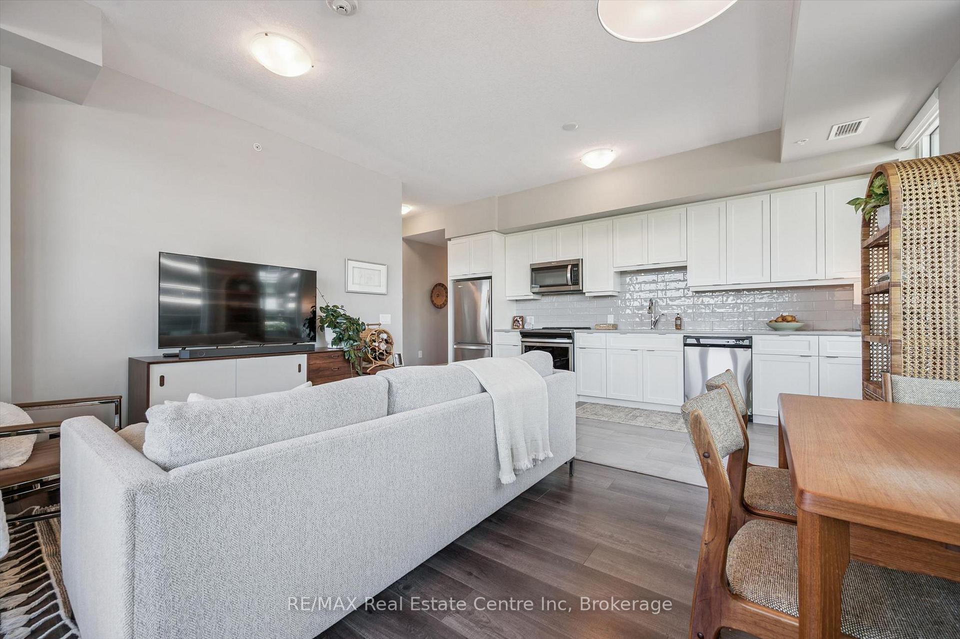 Photo 5 of Unit 402, 73 Arthur Street S, Guelph, Downtown — HOMEH