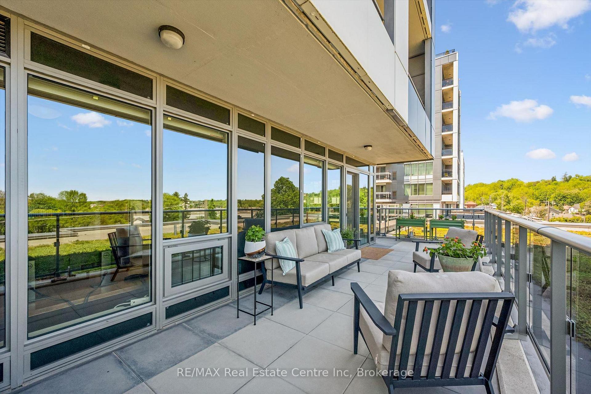 Photo 23 of Unit 402, 73 Arthur Street S, Guelph, Downtown — HOMEH