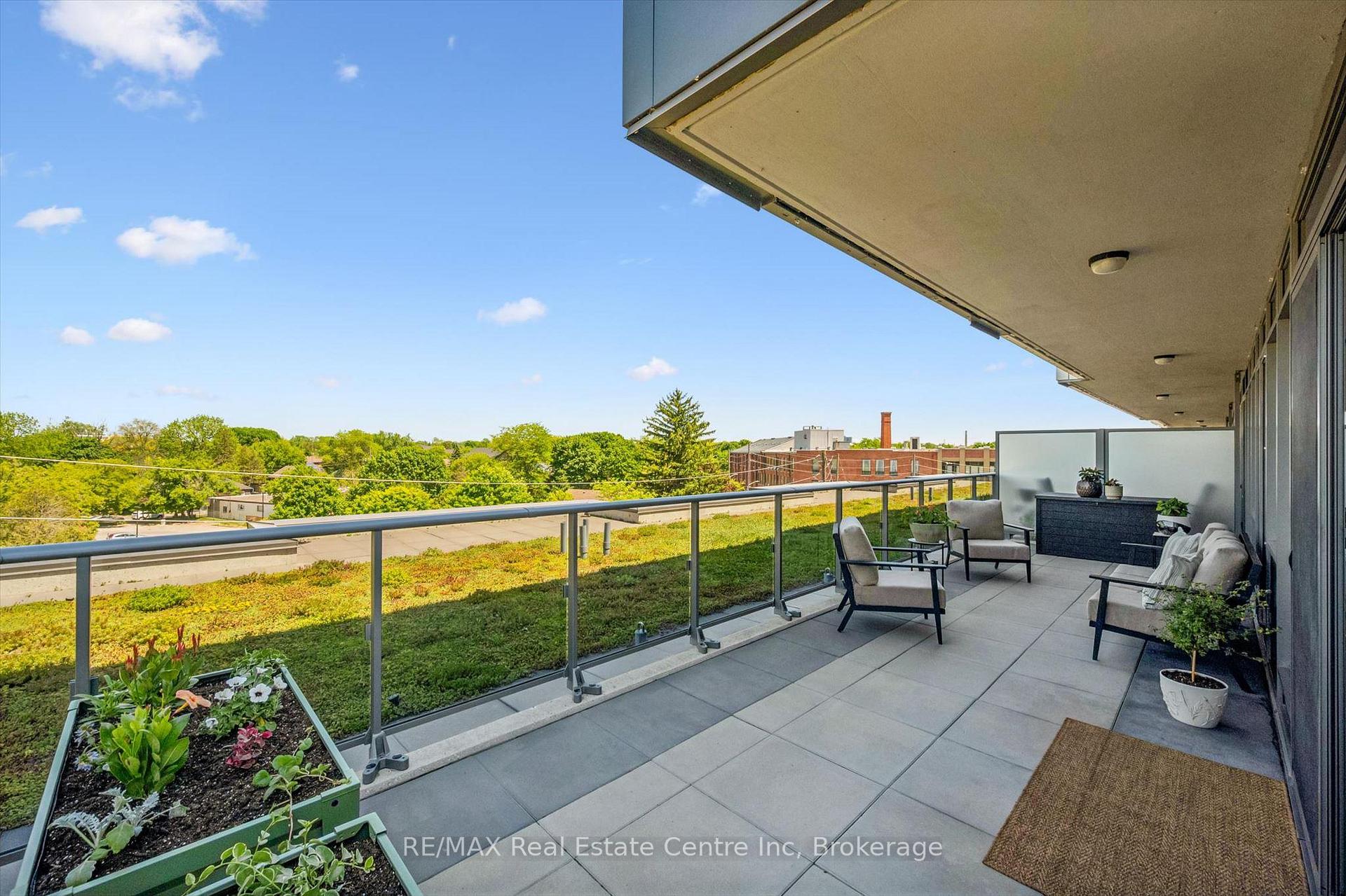 Photo 24 of Unit 402, 73 Arthur Street S, Guelph, Downtown — HOMEH