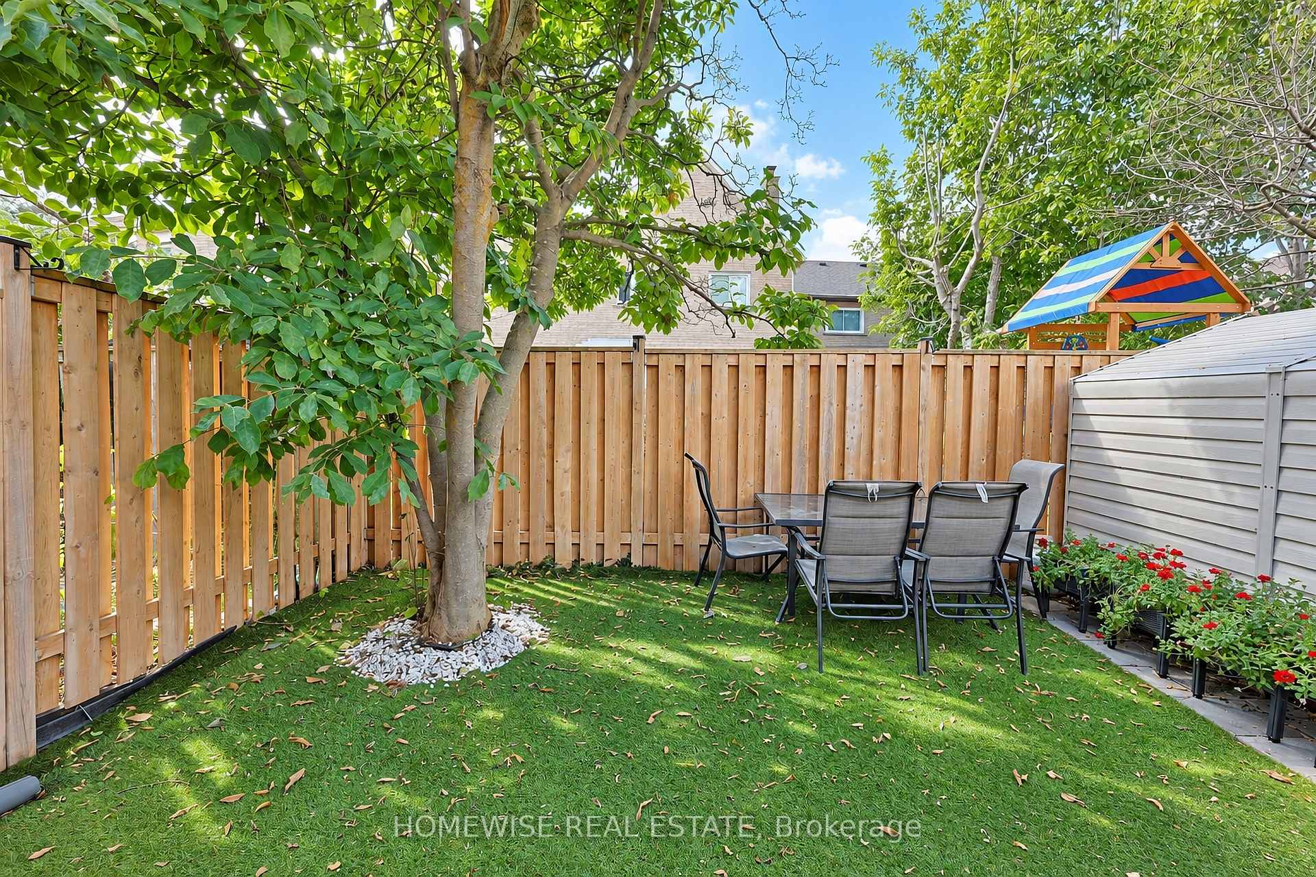 Photo 23 of 120 Mcmorran Crescent, Vaughan, Brownridge — HOMEH