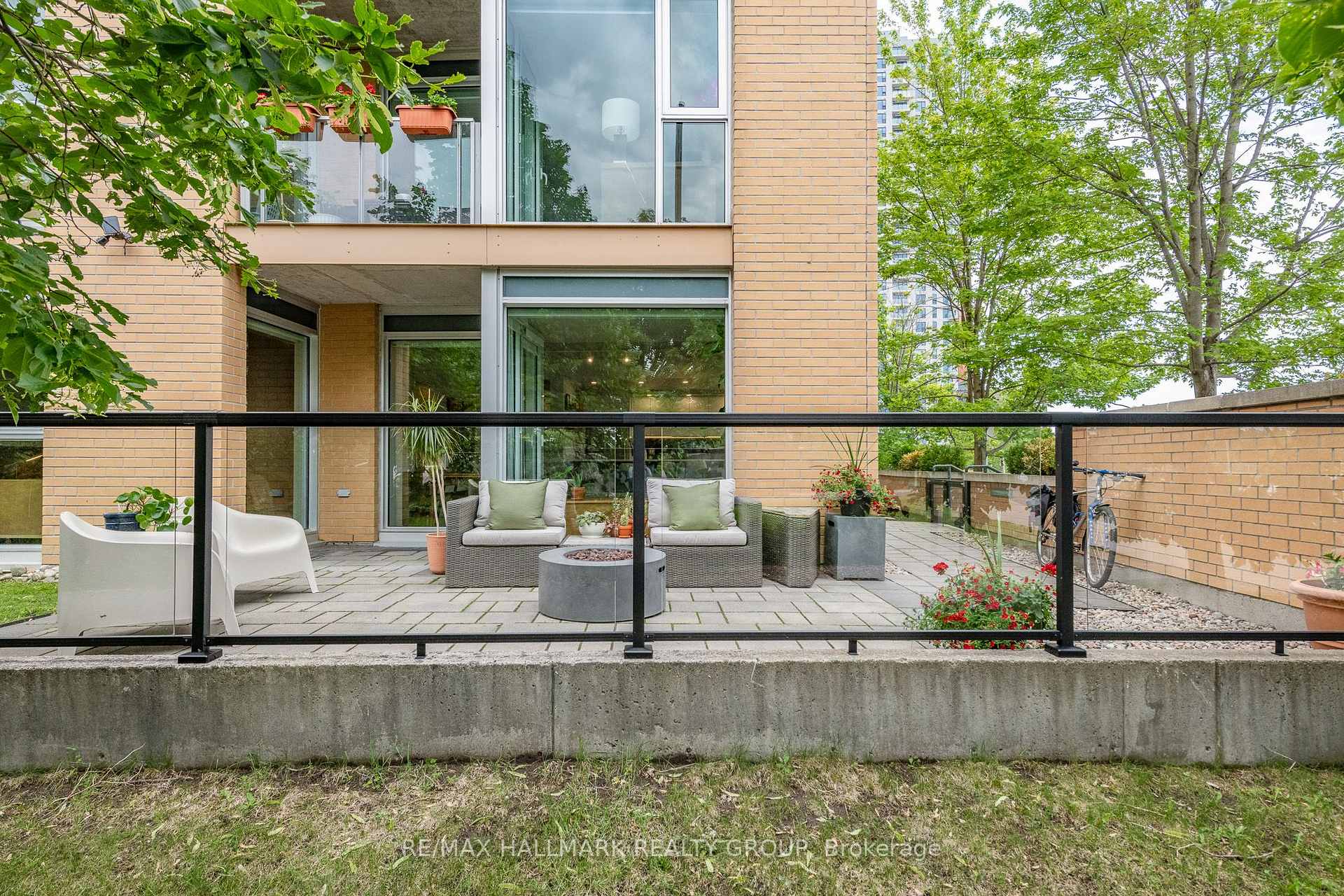 Photo 5 of Unit 110, 200 Lett Street, Ottawa, West Centre Town — HOMEH