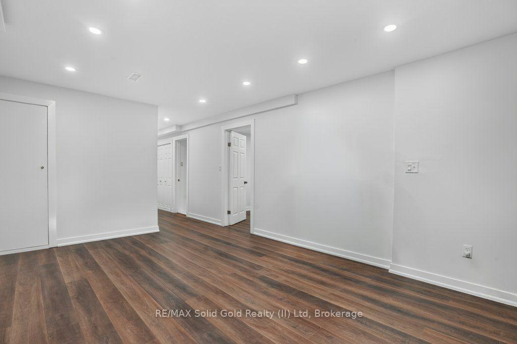 Photo 26 of 12 Beasley Crescent, Cambridge, Sheldon-Conestoga — HOMEH