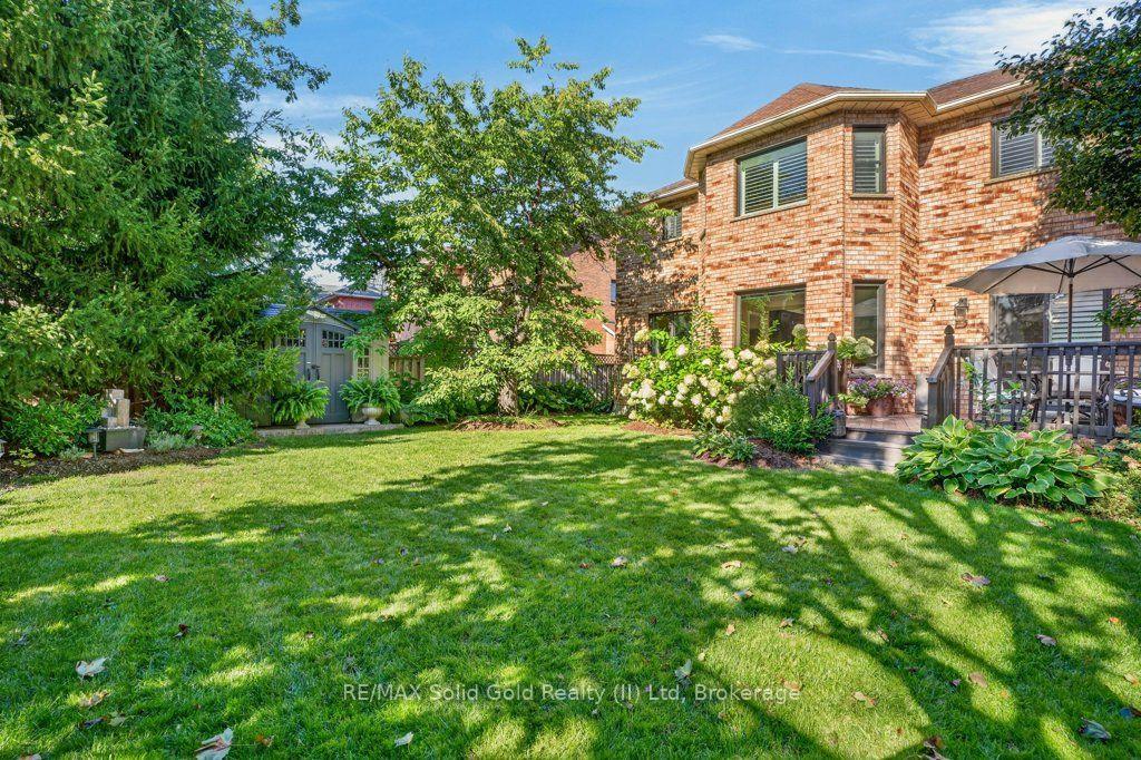 Photo 39 of 12 Beasley Crescent, Cambridge, Sheldon-Conestoga — HOMEH