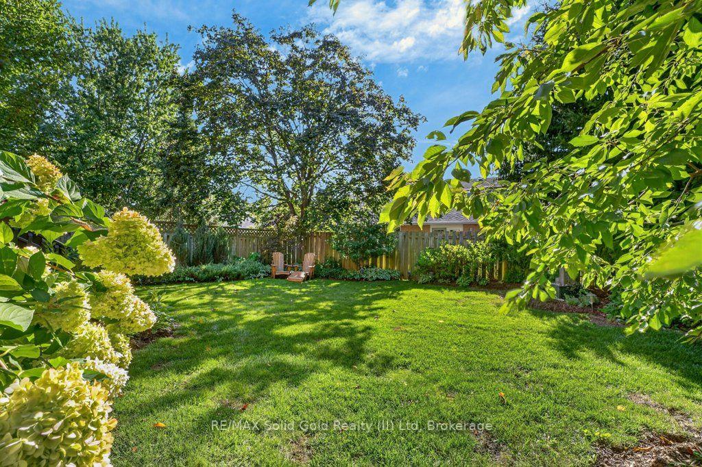Photo 40 of 12 Beasley Crescent, Cambridge, Sheldon-Conestoga — HOMEH
