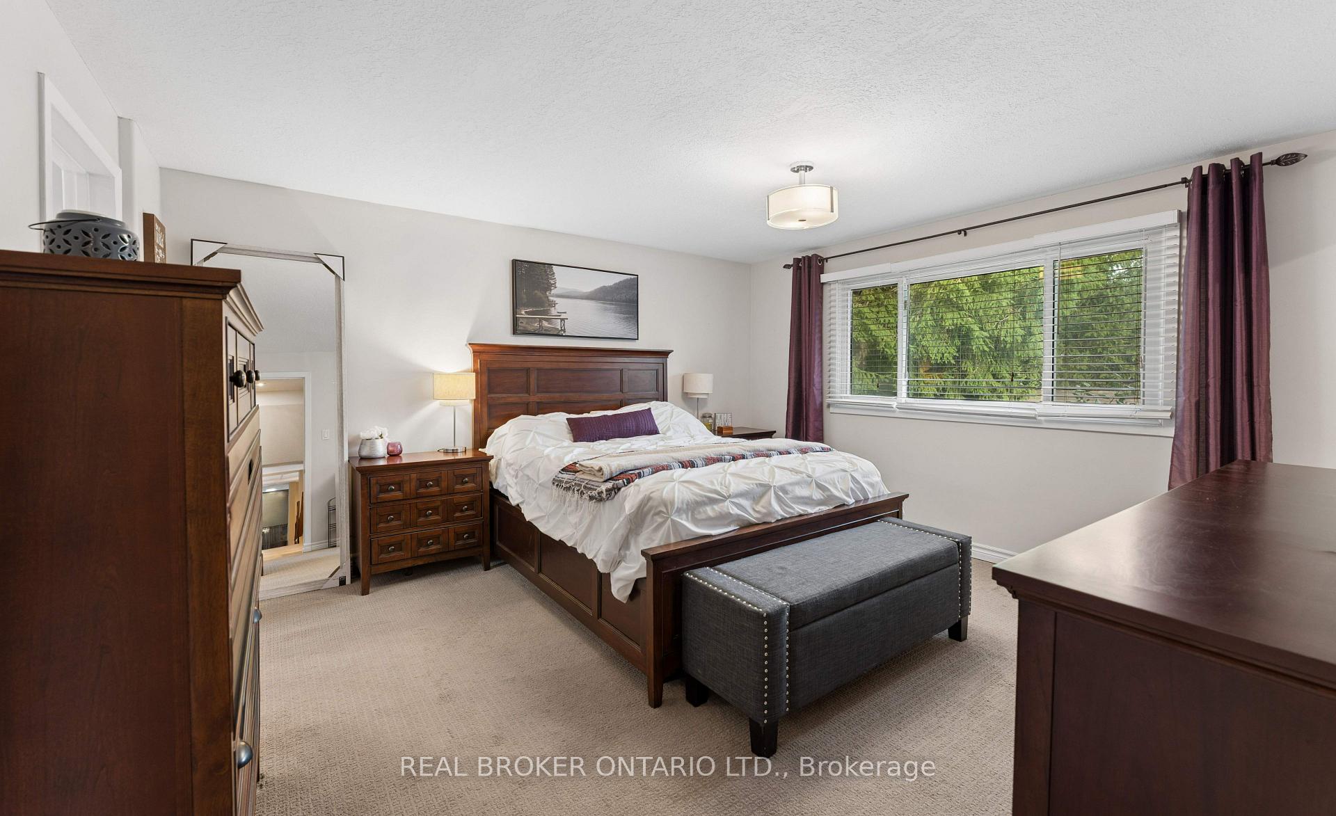 Photo 18 of 373 Forestlawn Road, Waterloo, Lexington — HOMEH