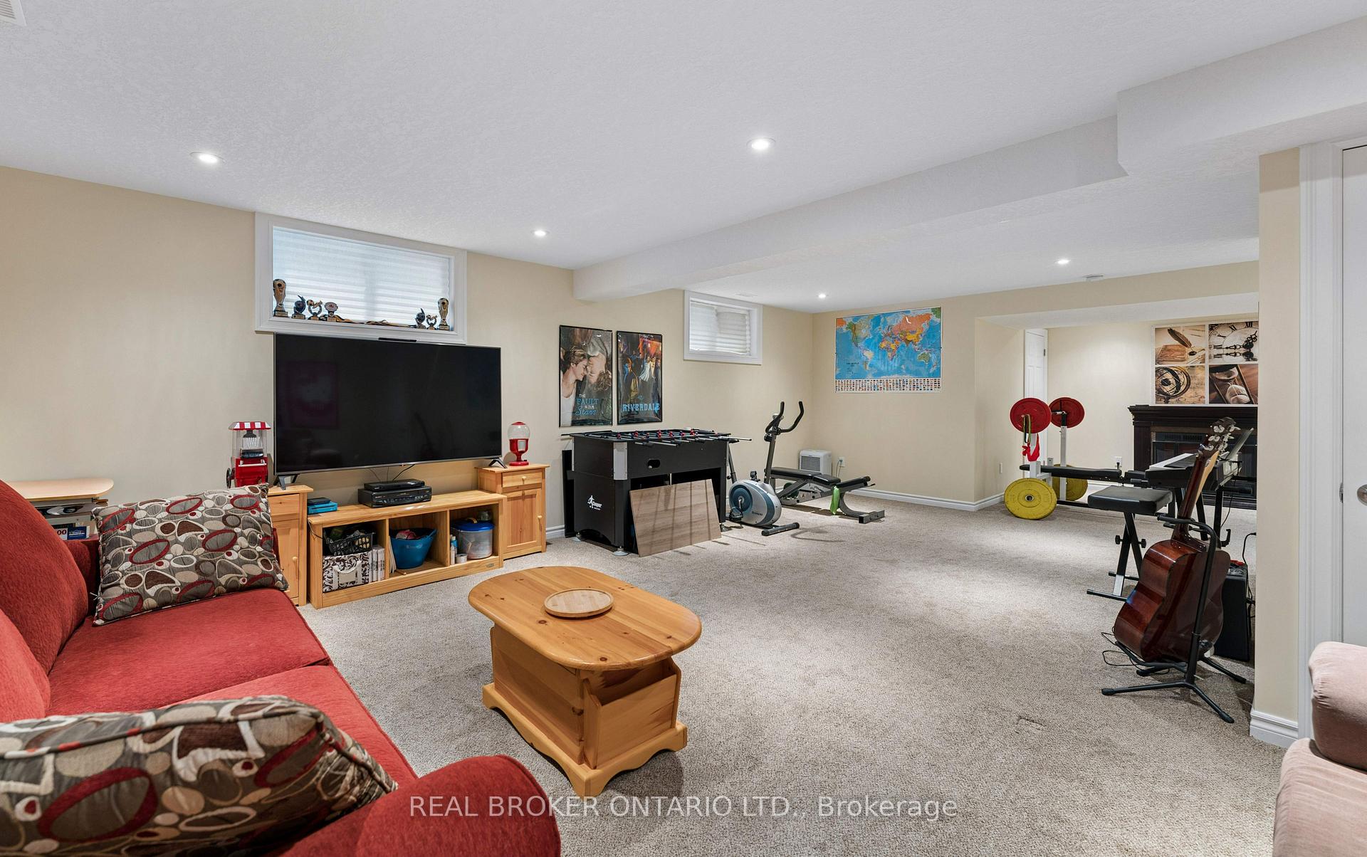 Photo 25 of 373 Forestlawn Road, Waterloo, Lexington — HOMEH