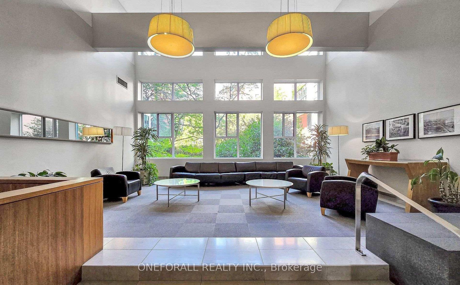 Photo 5 of Unit 633, 222 The Esplanade, Toronto, Waterfront Communities — HOMEH