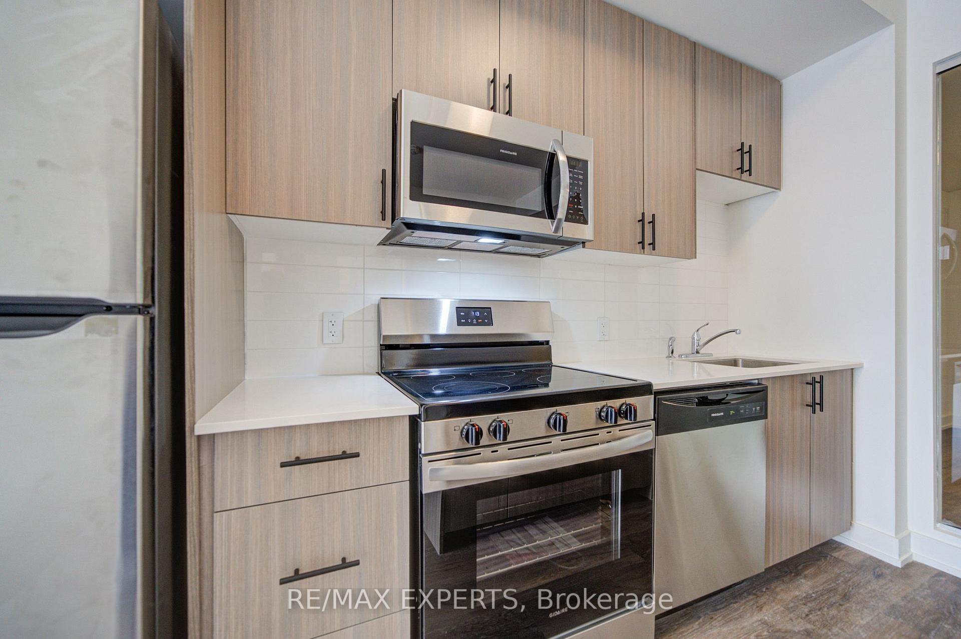 Photo 17 of Unit 516, 2475 Old Bronte Road, Oakville, Westmount — HOMEH