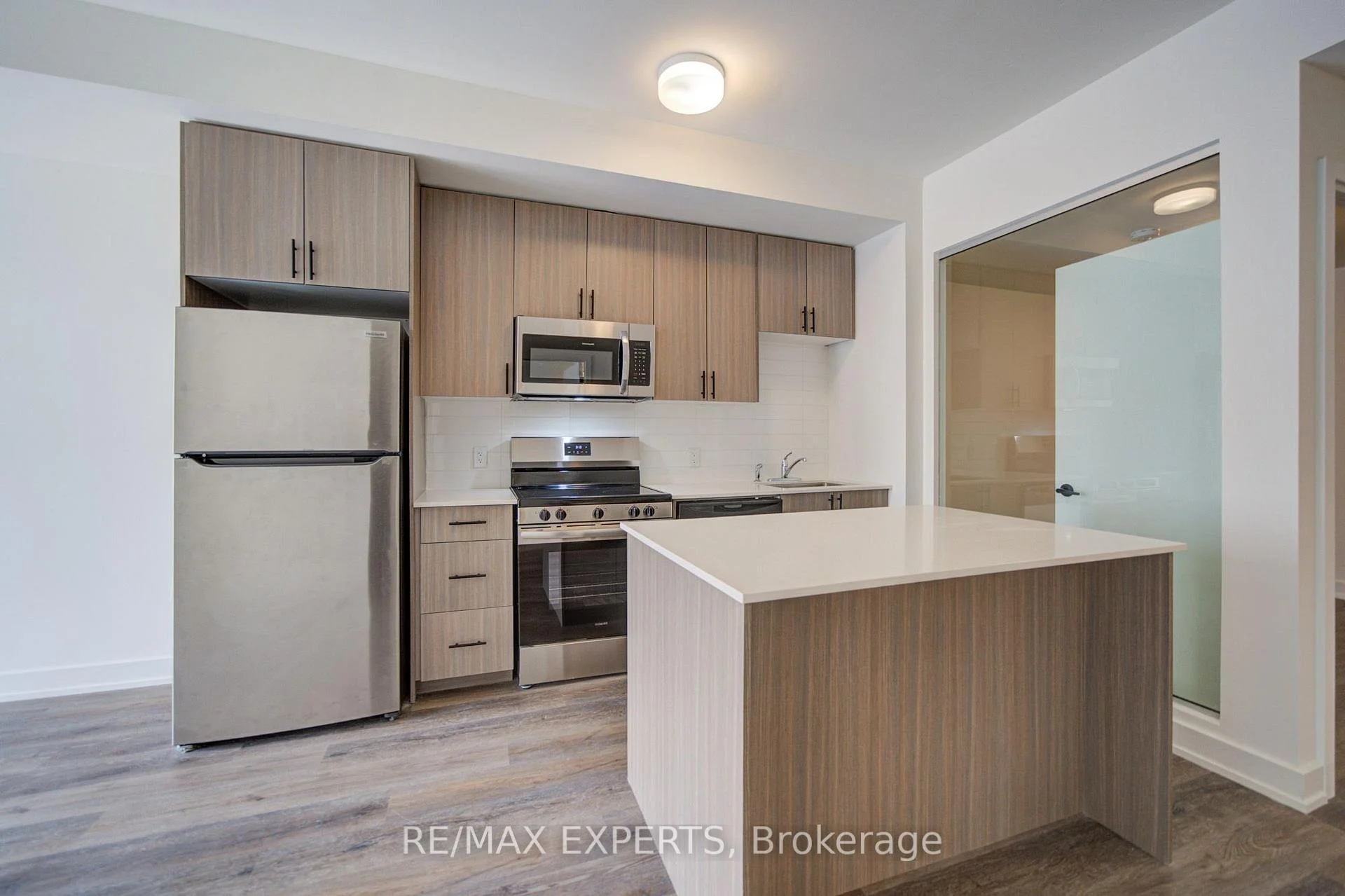 Photo 22 of Unit 516, 2475 Old Bronte Road, Oakville, Westmount — HOMEH