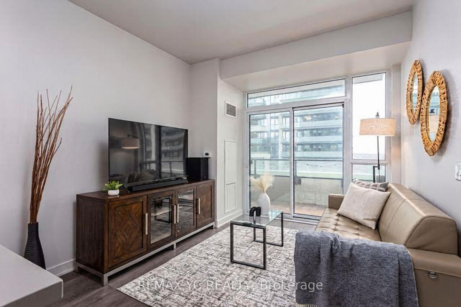 Photo 4 of Unit 1012, 75 Oneida Crescent, Richmond Hill, Langstaff — HOMEH