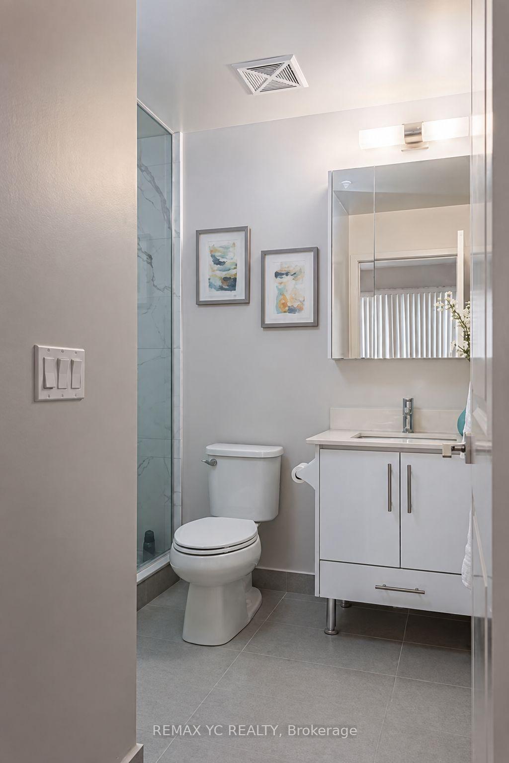 Photo 9 of Unit 1012, 75 Oneida Crescent, Richmond Hill, Langstaff — HOMEH