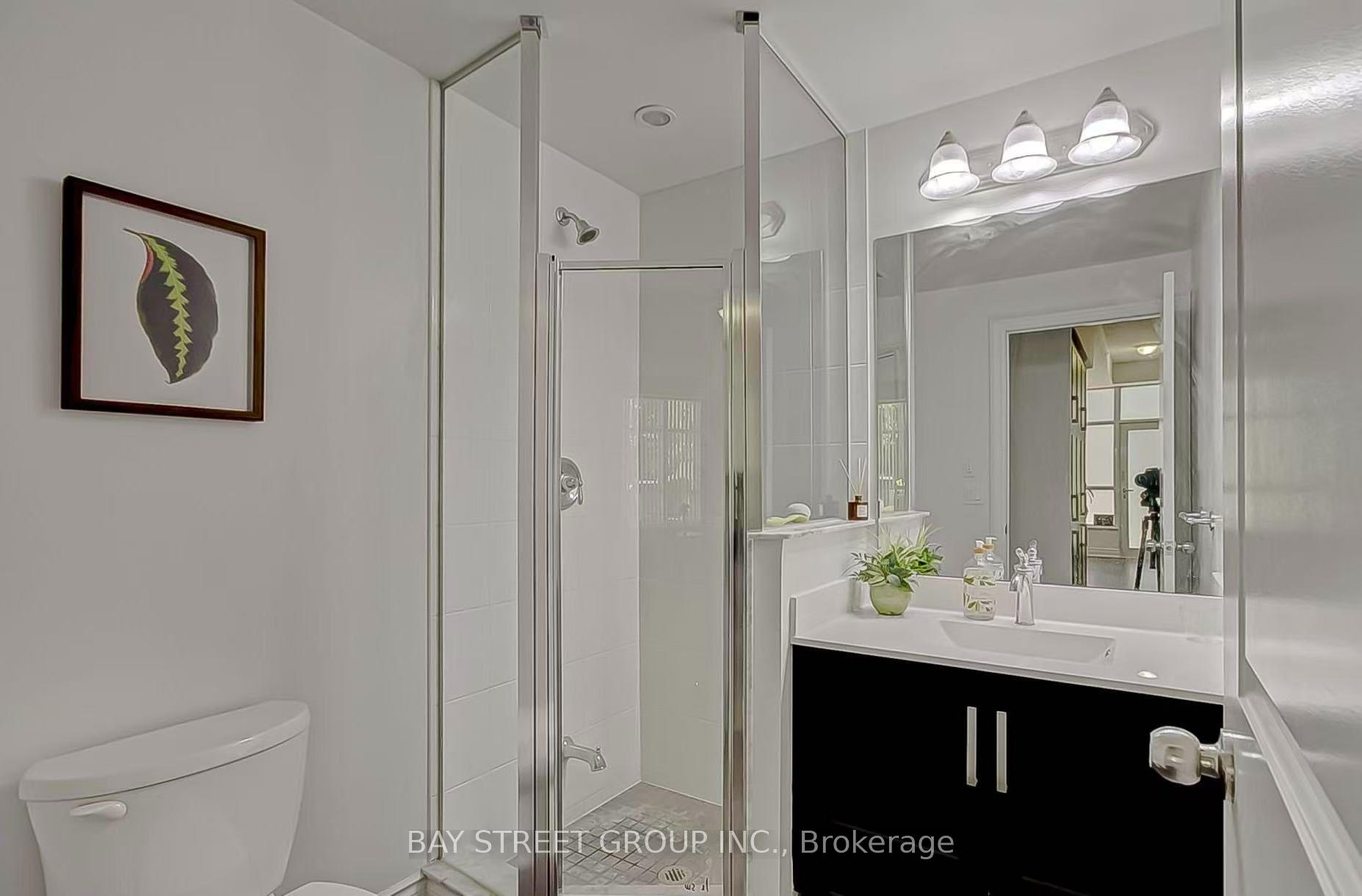 Photo 4 of Unit D105, 33 Clegg Road, Markham, Unionville — HOMEH