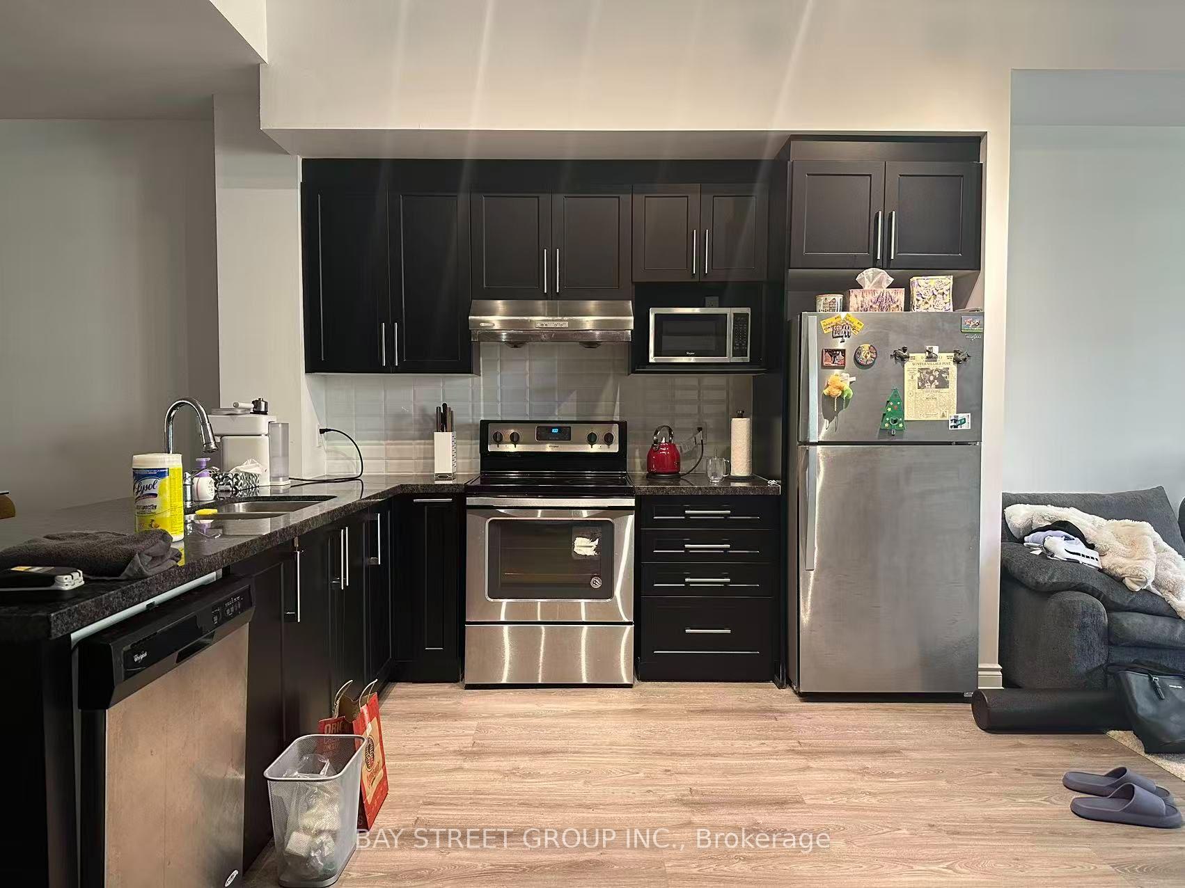 Photo 6 of Unit D105, 33 Clegg Road, Markham, Unionville — HOMEH