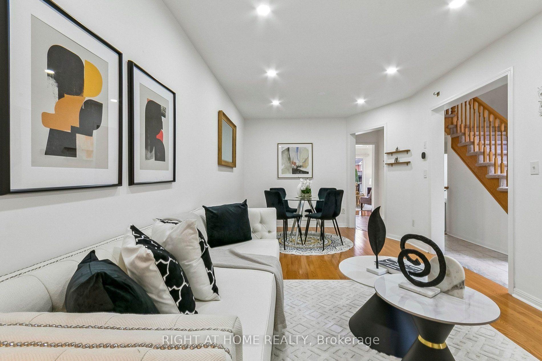 Photo 10 of 1373 Quest Circle, Mississauga, Meadowvale Village — HOMEH