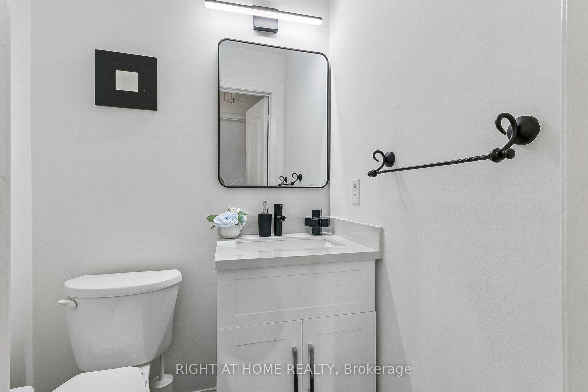 Photo 22 of 1373 Quest Circle, Mississauga, Meadowvale Village — HOMEH
