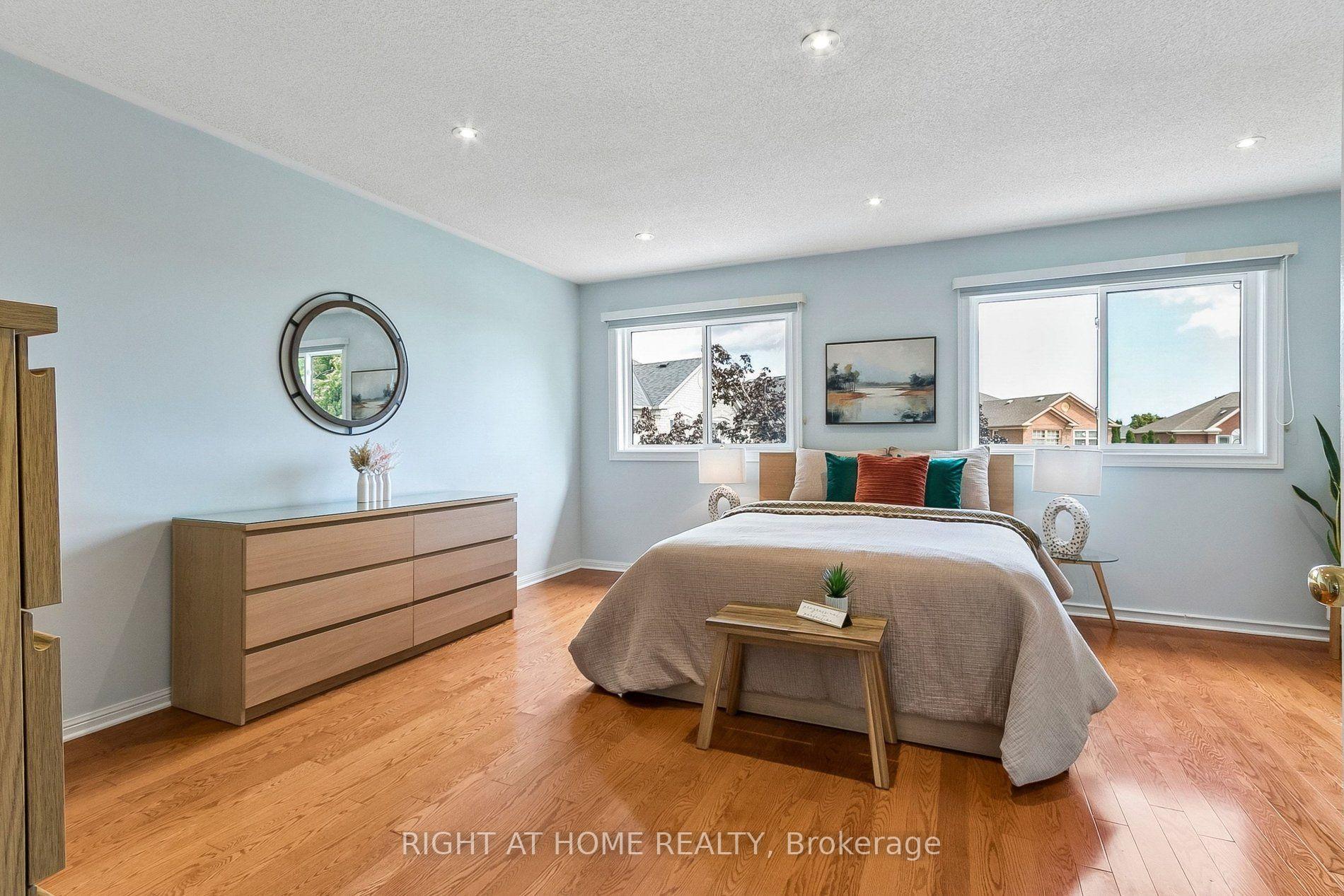 Photo 23 of 1373 Quest Circle, Mississauga, Meadowvale Village — HOMEH