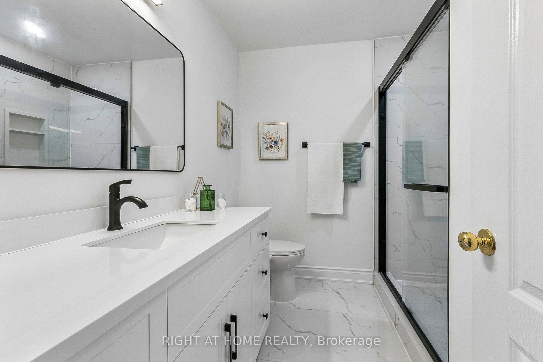 Photo 35 of 1373 Quest Circle, Mississauga, Meadowvale Village — HOMEH