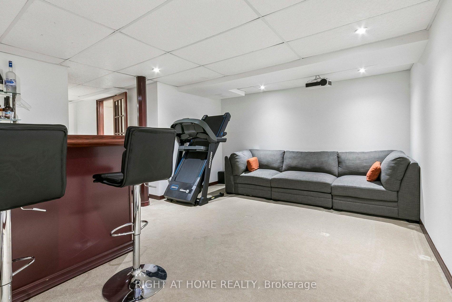 Photo 38 of 1373 Quest Circle, Mississauga, Meadowvale Village — HOMEH