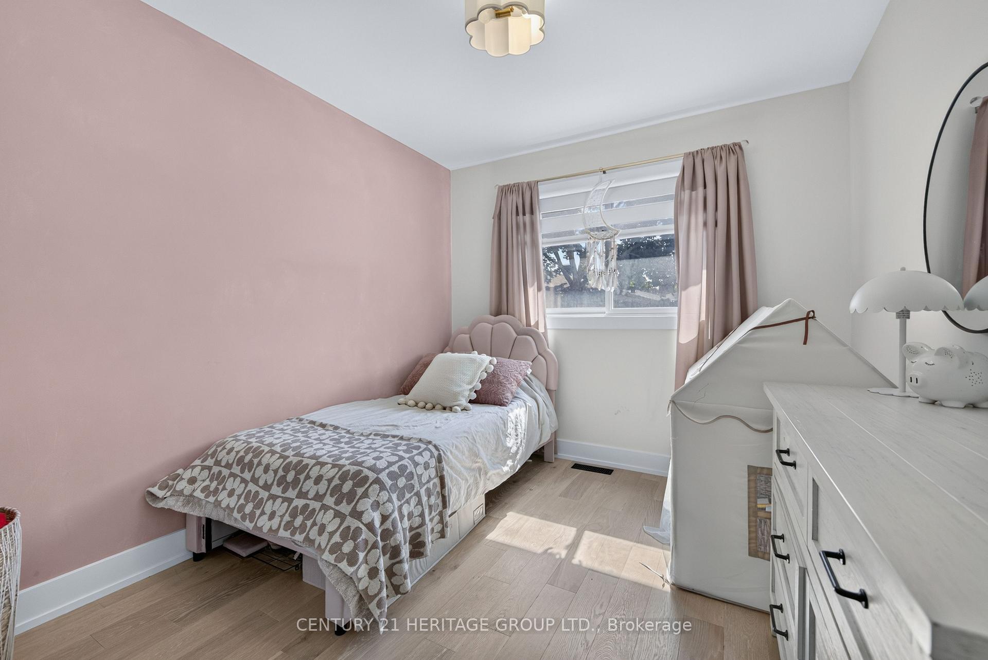 Photo 17 of 195 Mackenzie Street, New Tecumseth, Alliston — HOMEH