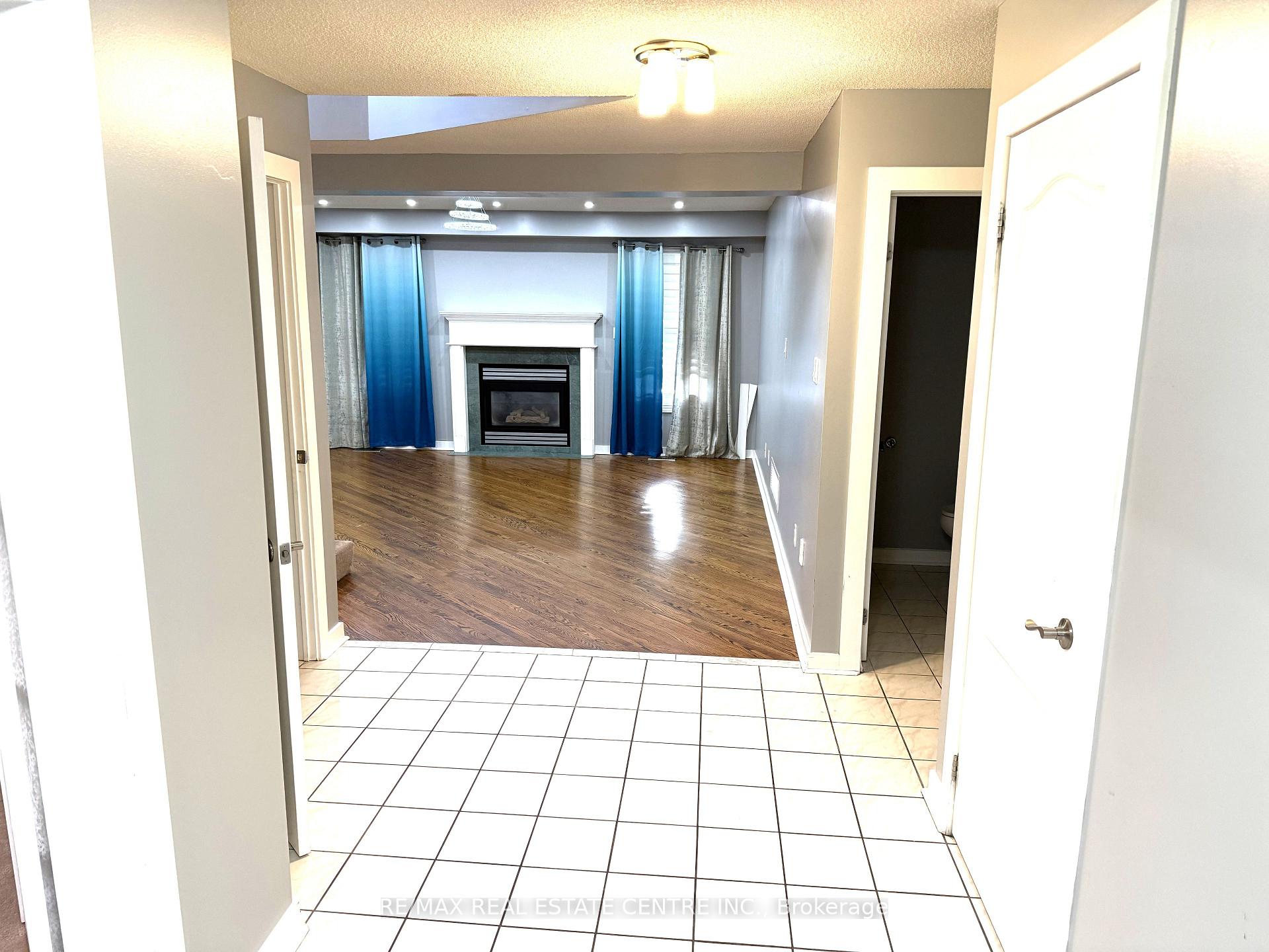 Photo 3 of 28 McIvor Street, Whitby, Rolling Acres — HOMEH