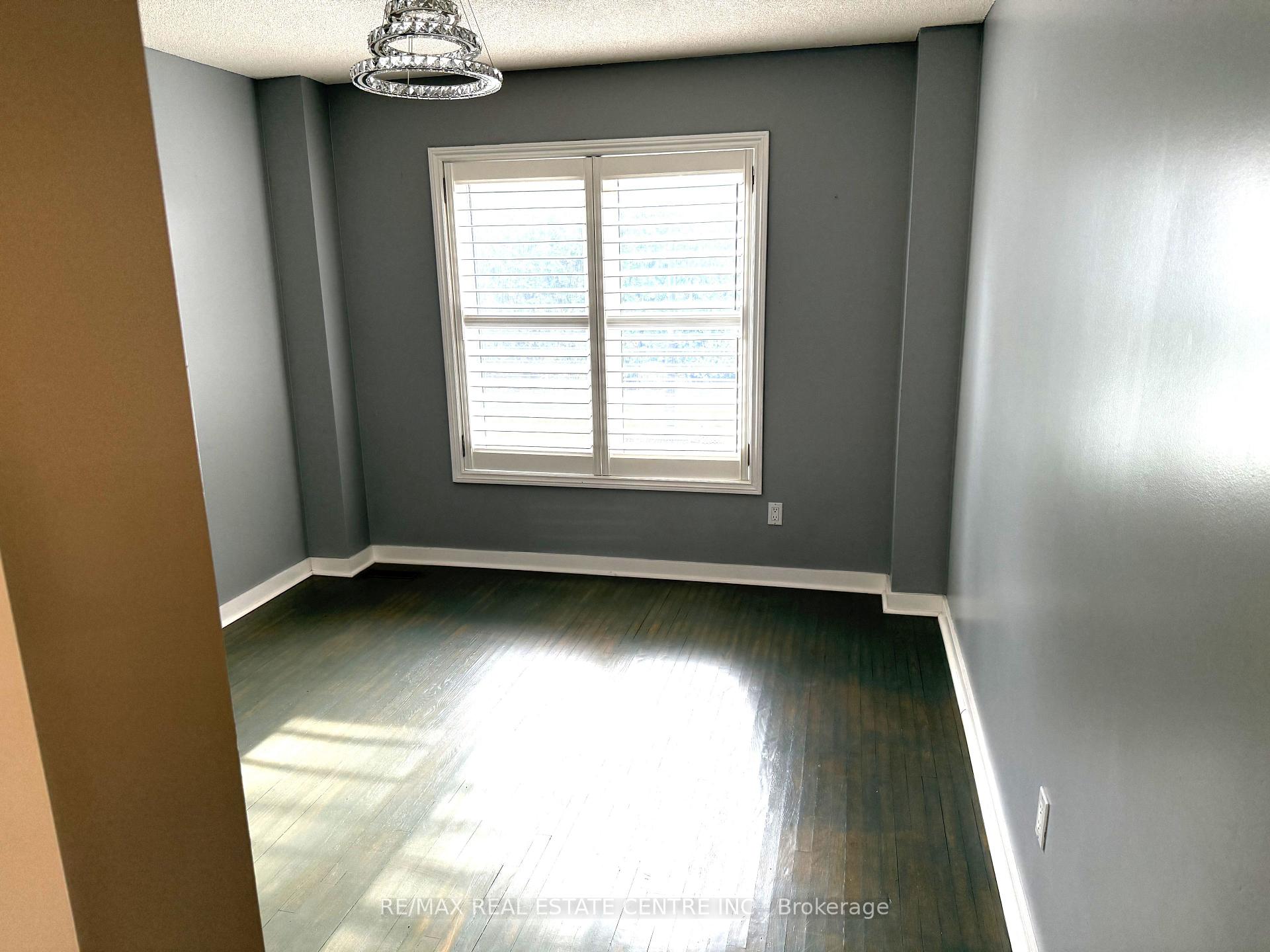 Photo 13 of 28 McIvor Street, Whitby, Rolling Acres — HOMEH
