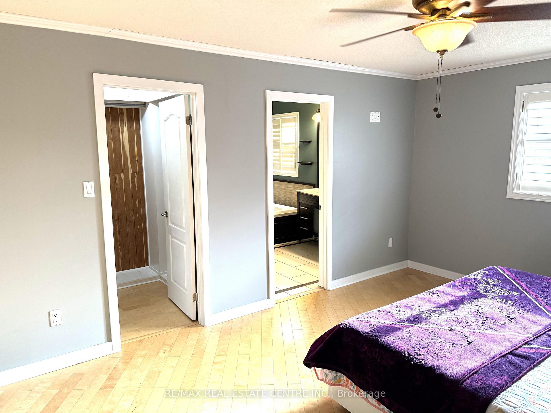 Photo 21 of 28 McIvor Street, Whitby, Rolling Acres — HOMEH