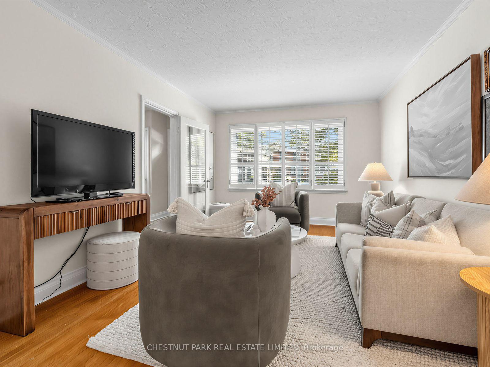 Photo 14 of 8 Beaufield Avenue, Toronto, Leaside — HOMEH