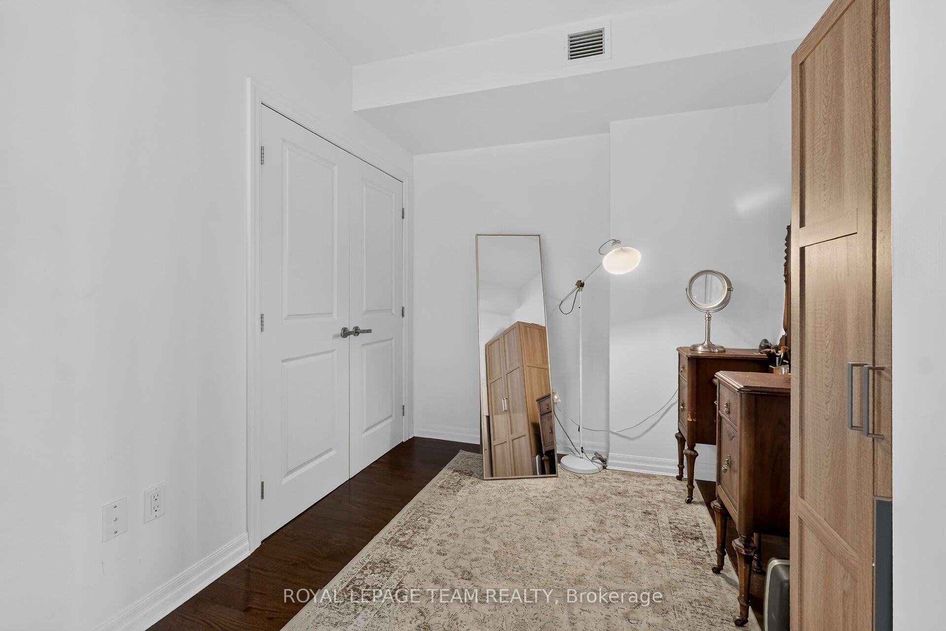 Photo 7 of Unit 706, 90 Landry Street, Ottawa, Vanier — HOMEH