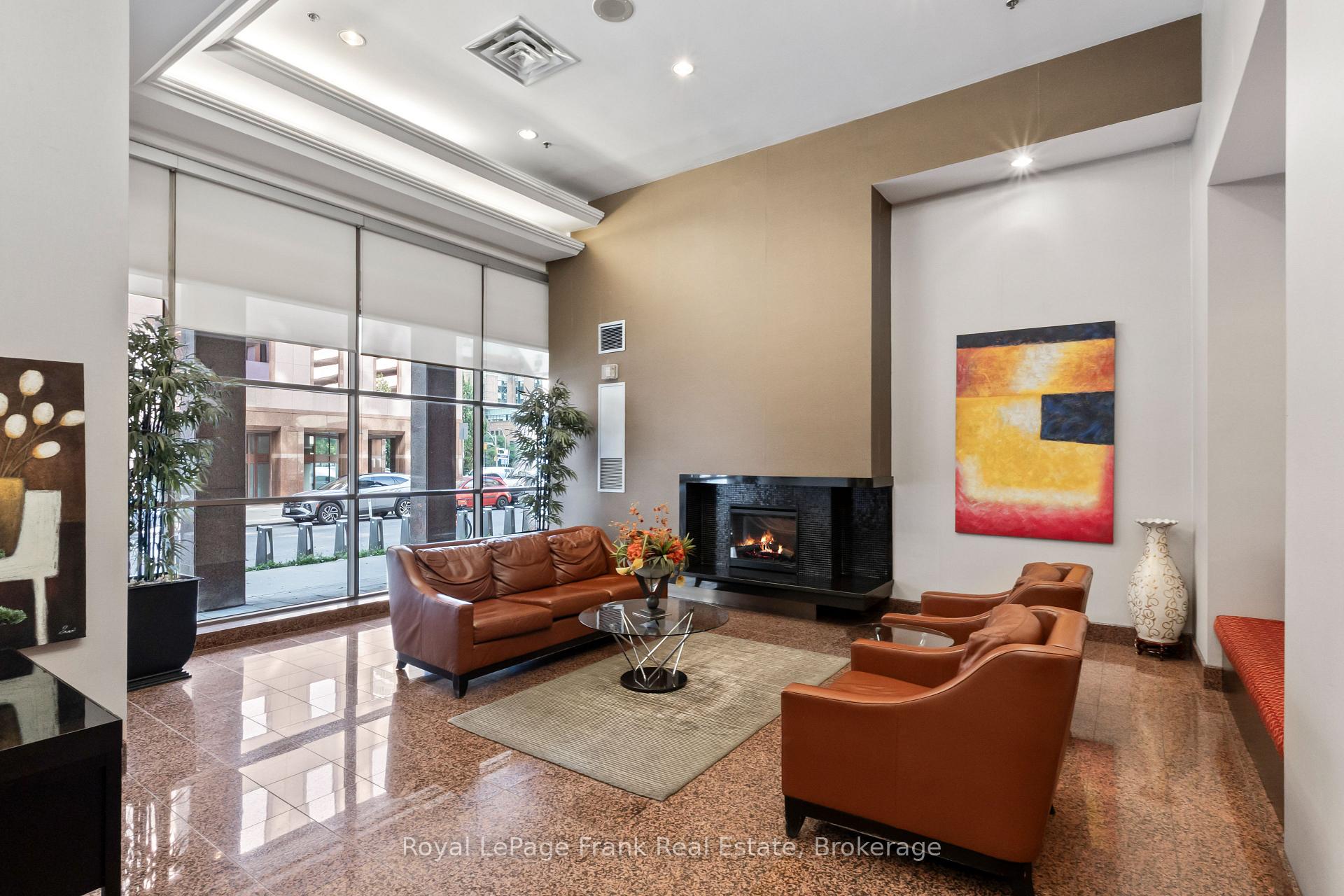 Photo 5 of Unit 2910, 736 Bay Street, Toronto, Bay Street Corridor — HOMEH