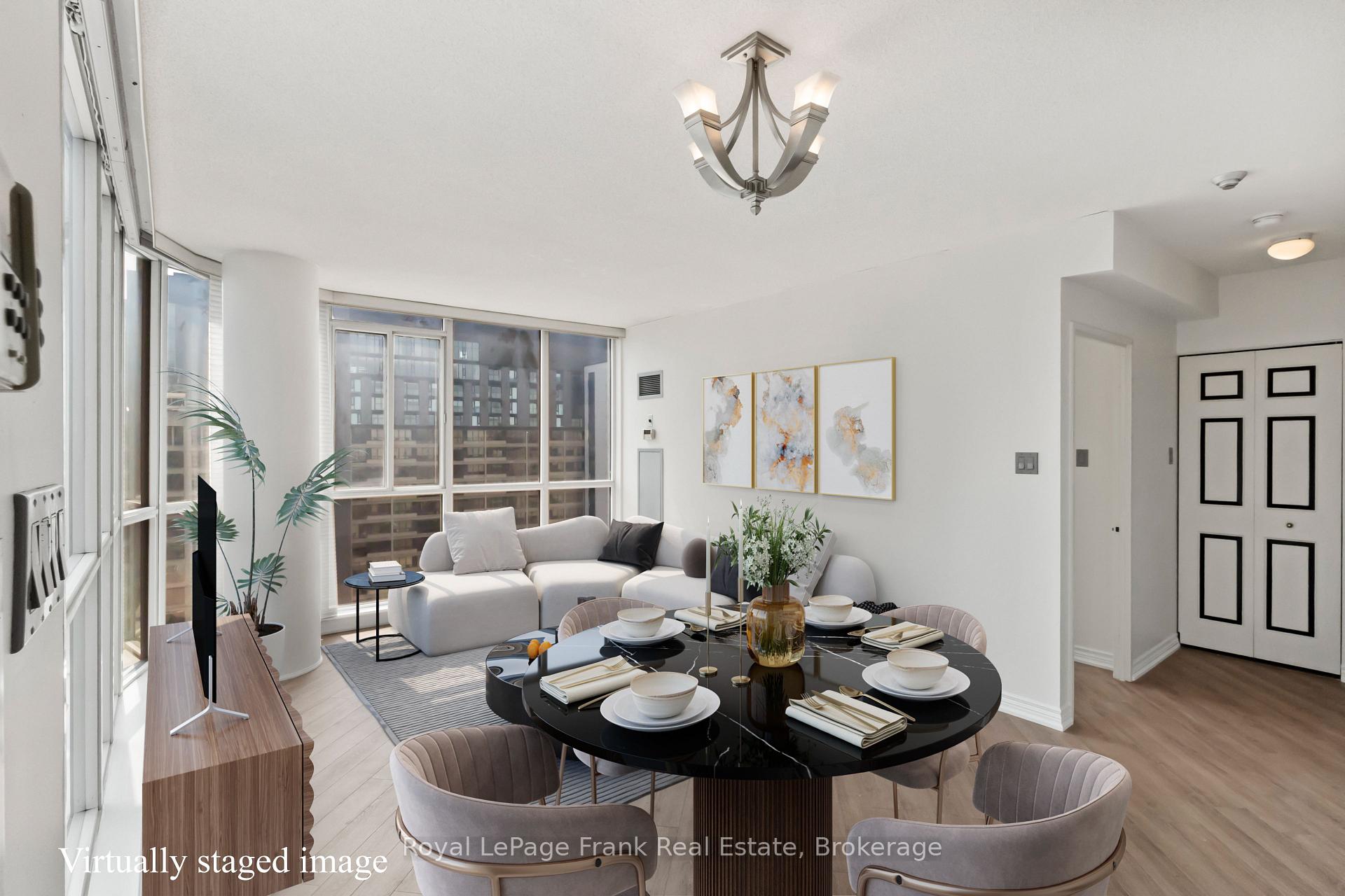 Photo 12 of Unit 2910, 736 Bay Street, Toronto, Bay Street Corridor — HOMEH