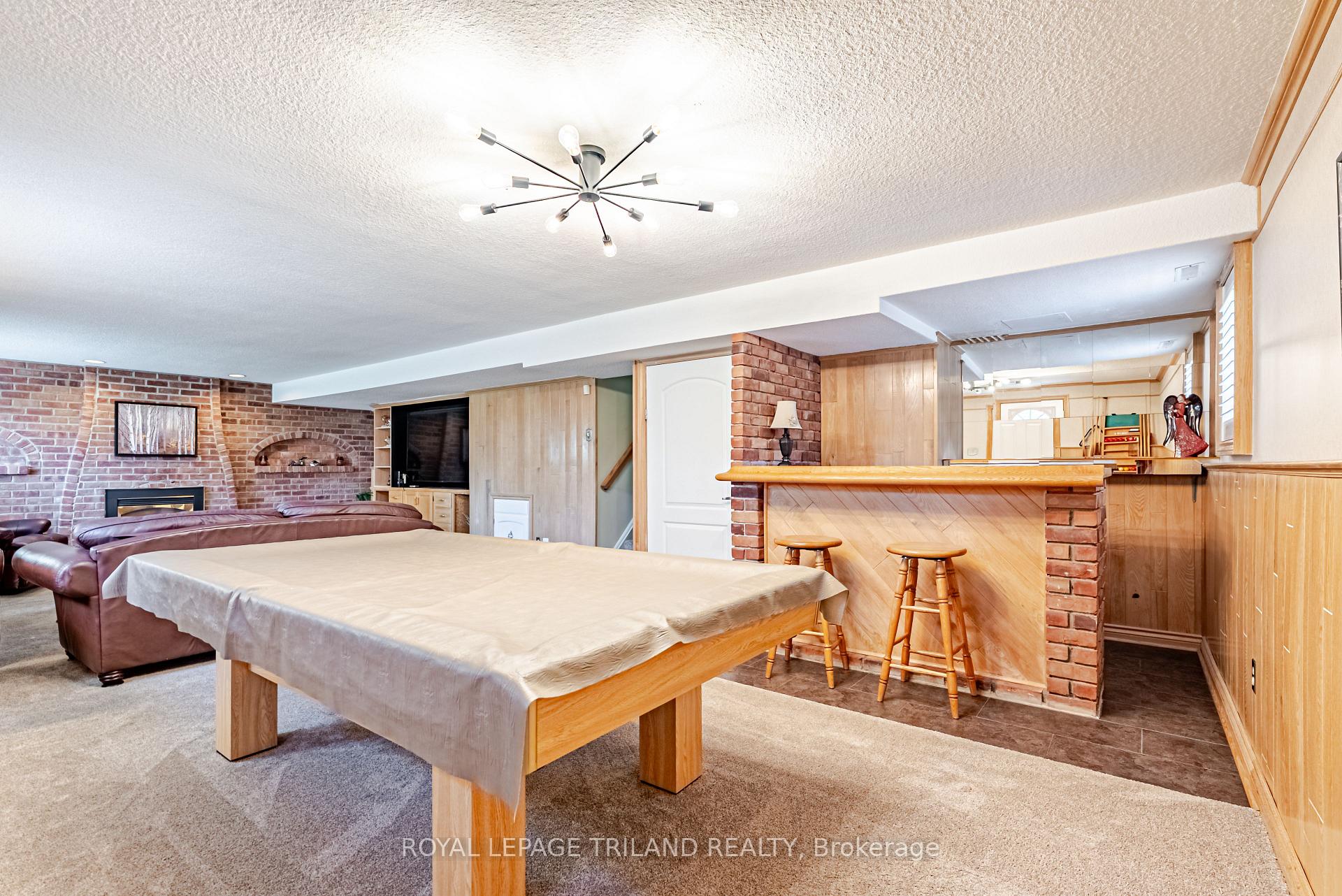 Photo 23 of 189 Huntington Crescent, Thames Centre, Dorchester — HOMEH