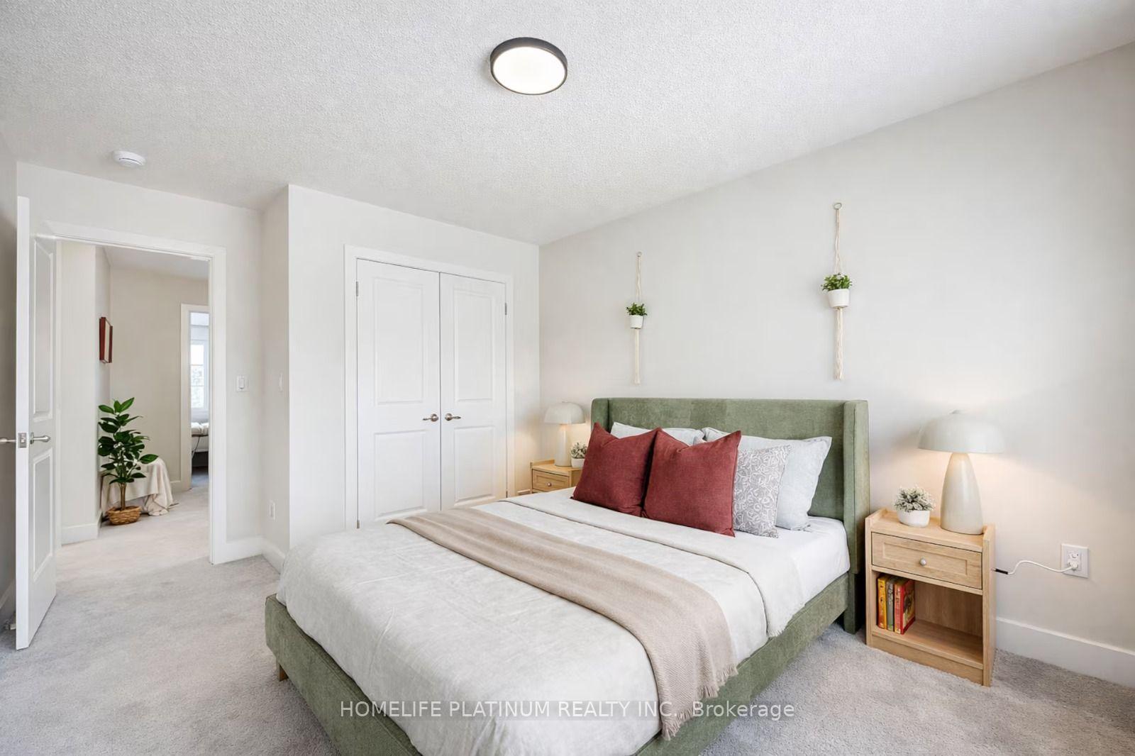 Photo 6 of 1593 Drew Street, London, East A — HOMEH