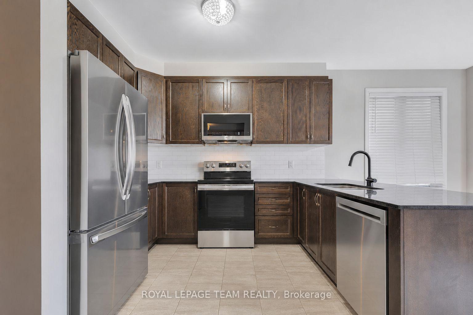 Photo 9 of 109 Falabella Street, Ottawa, Stittsville (South) — HOMEH