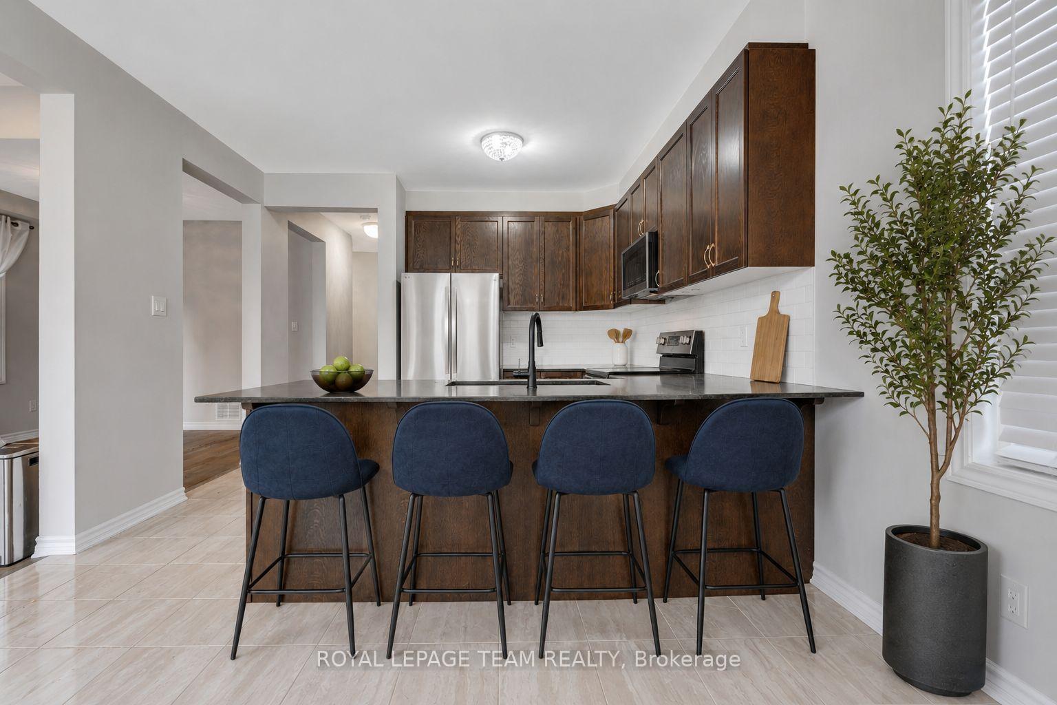Photo 10 of 109 Falabella Street, Ottawa, Stittsville (South) — HOMEH
