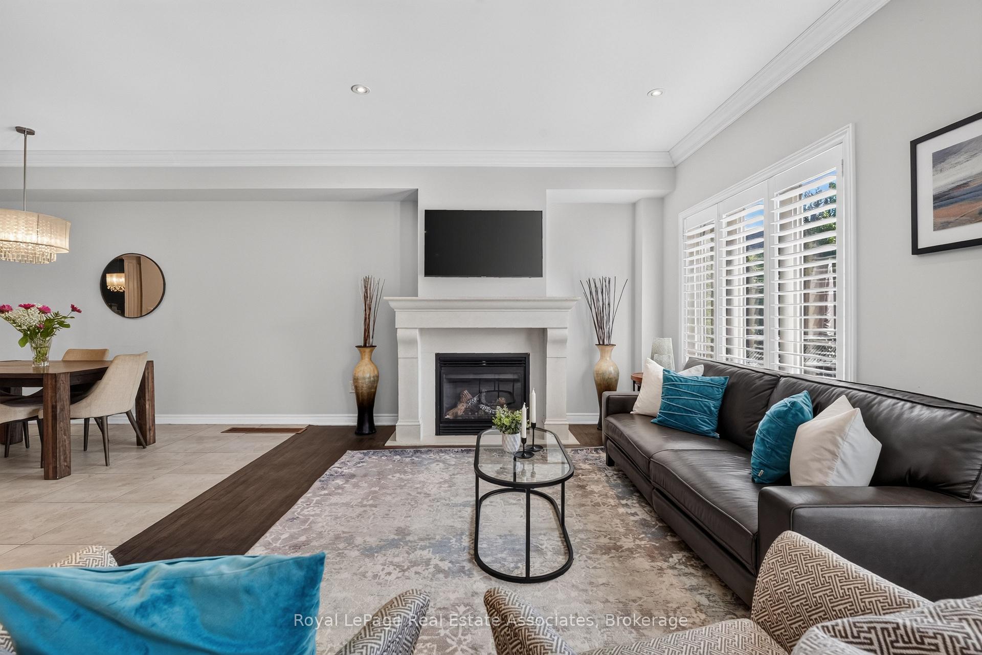 Photo 18 of 2320 Wuthering Heights Way, Oakville, Bronte Creek — HOMEH