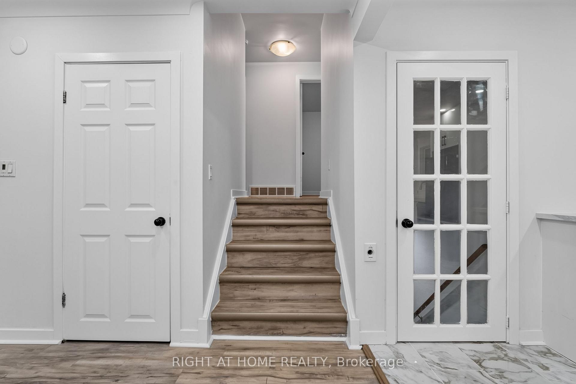 Photo 15 of 19 Brentwood Drive, St. Catharines, Carlton/Bunting — HOMEH