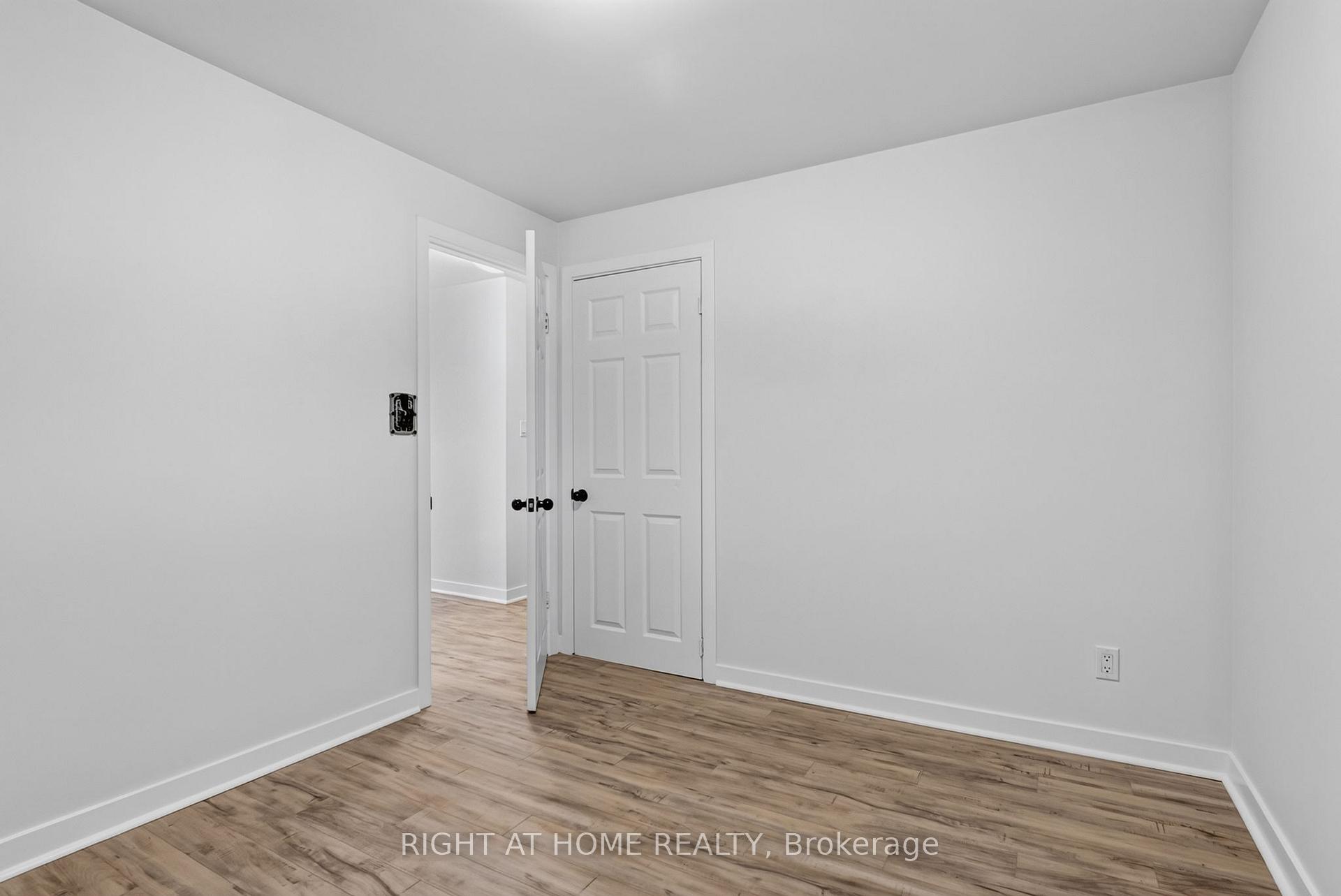 Photo 22 of 19 Brentwood Drive, St. Catharines, Carlton/Bunting — HOMEH