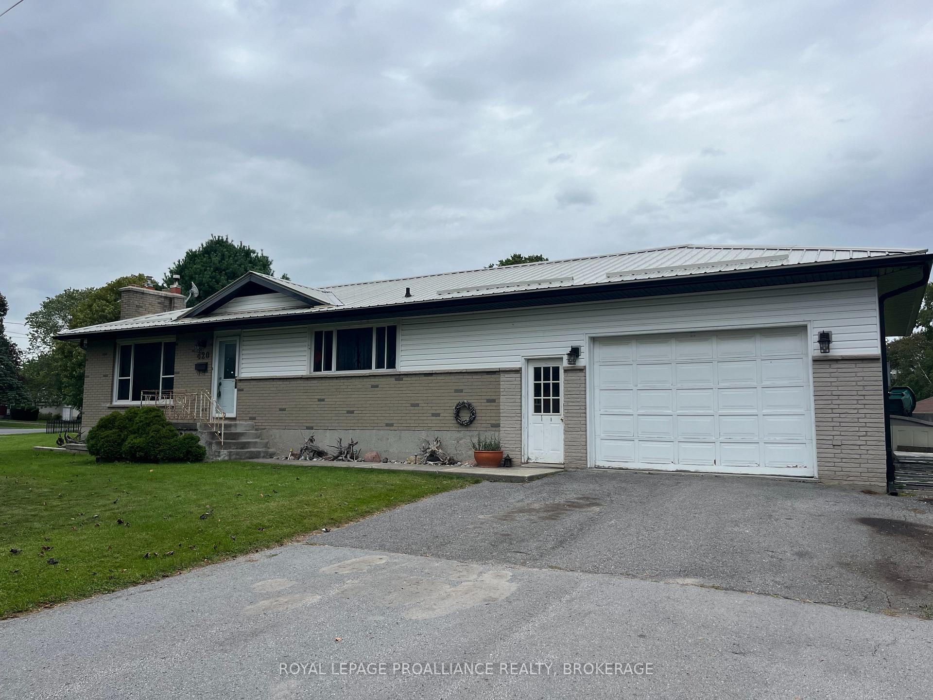Photo of 420 Maple Ridge Drive