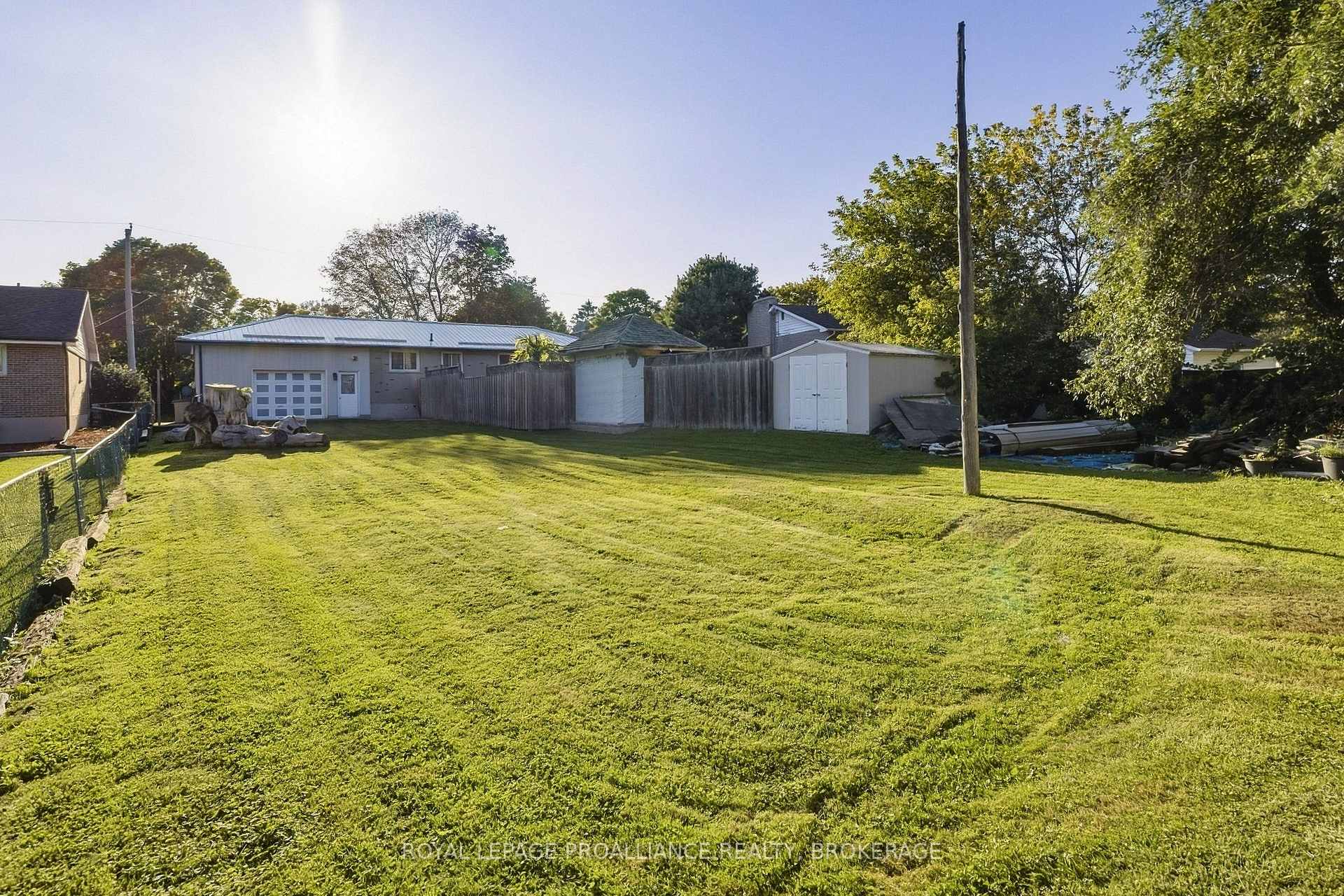 Photo 17 of 420 Maple Ridge Drive, Kingston, South of Taylor-Kidd Blvd — HOMEH
