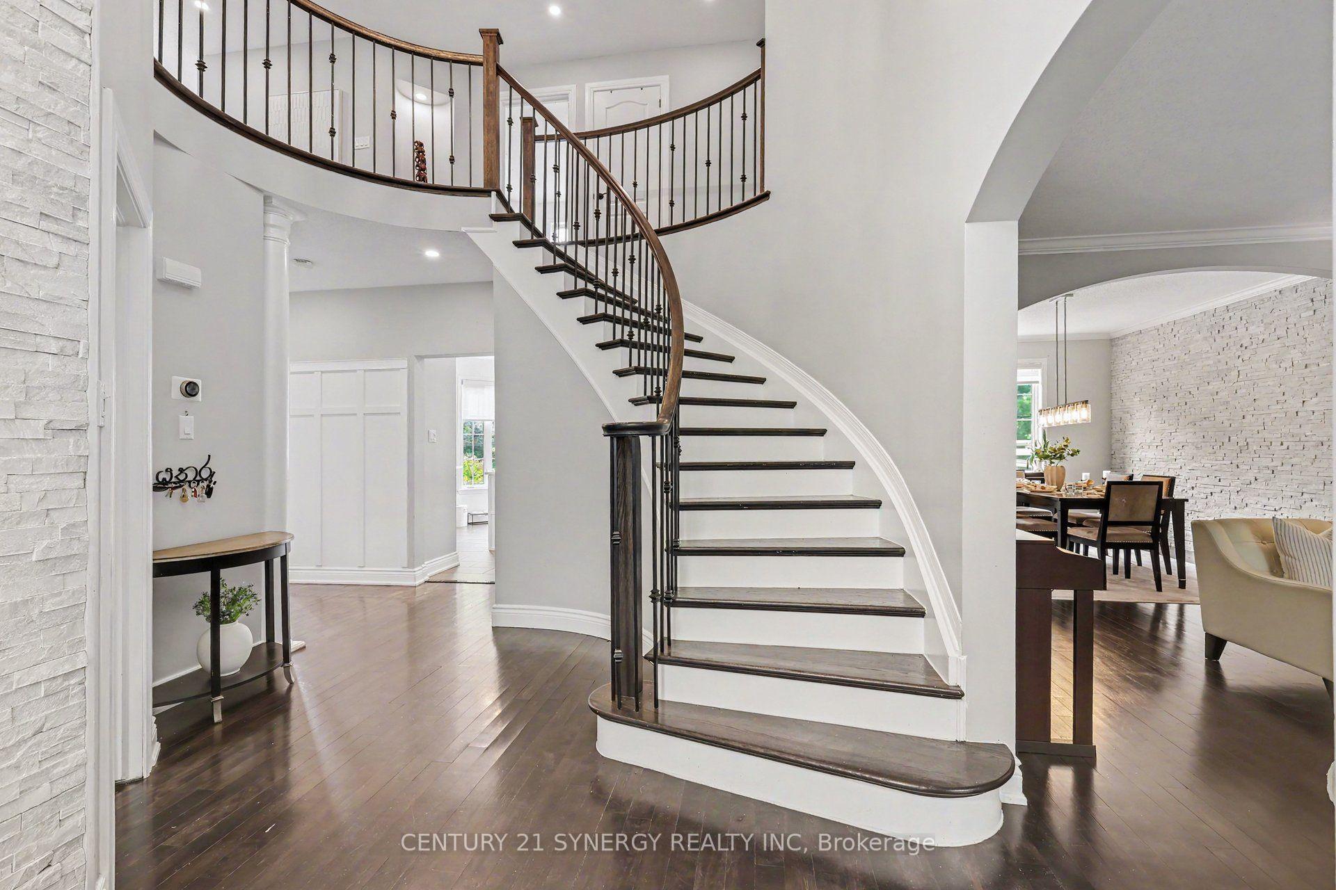 Photo 5 of 1783 Heatherstone Crescent, Ottawa, Springridge/East Village — HOMEH