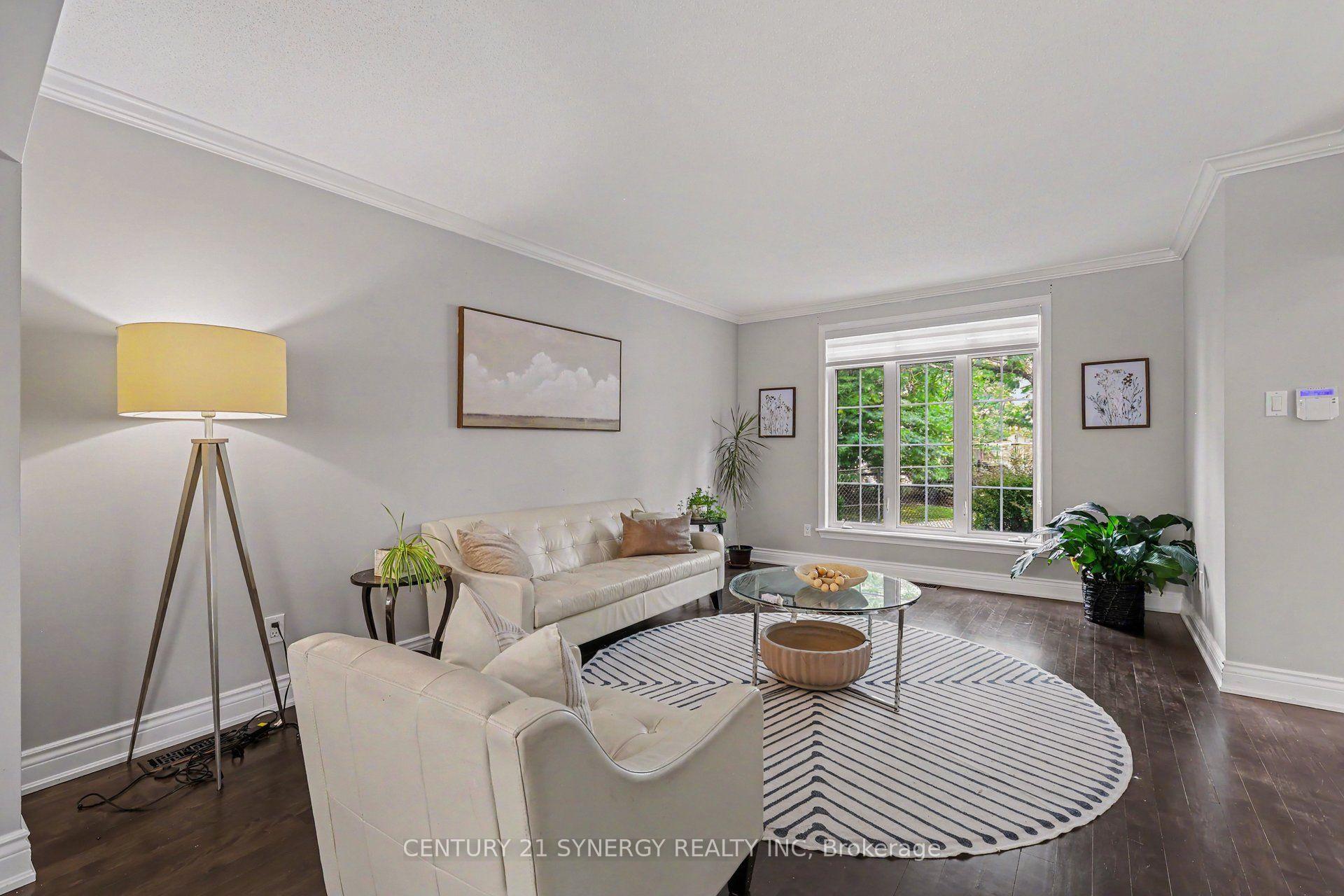 Photo 6 of 1783 Heatherstone Crescent, Ottawa, Springridge/East Village — HOMEH