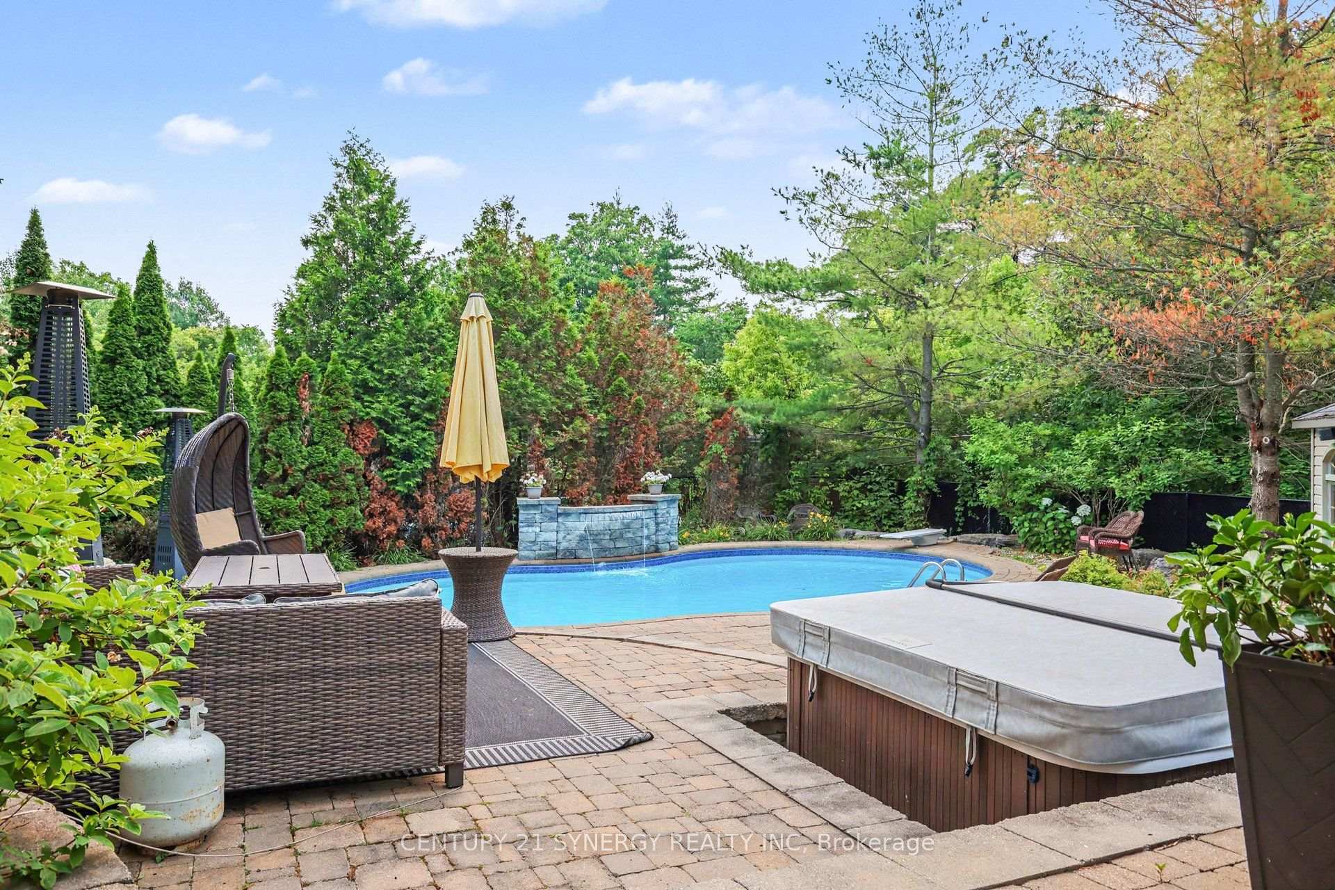 Photo 39 of 1783 Heatherstone Crescent, Ottawa, Springridge/East Village — HOMEH