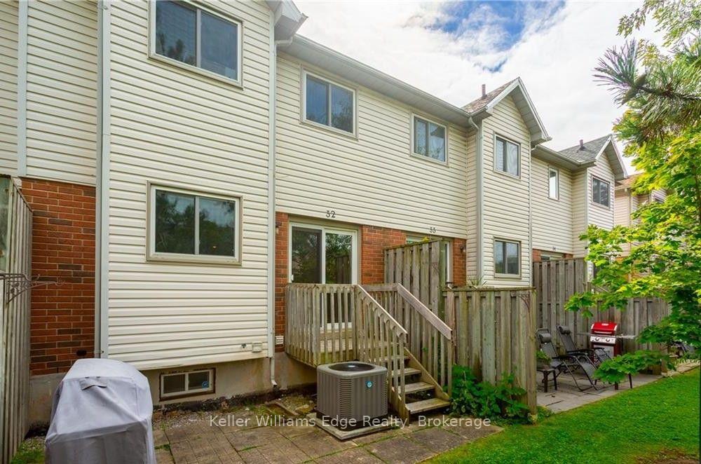 Photo 4 of Unit 32, 2920 Headon Forest Drive, Burlington, Headon — HOMEH