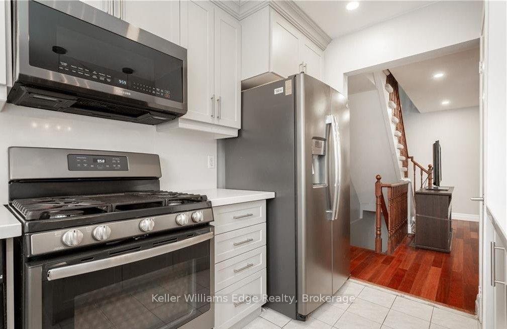 Photo 15 of Unit 32, 2920 Headon Forest Drive, Burlington, Headon — HOMEH