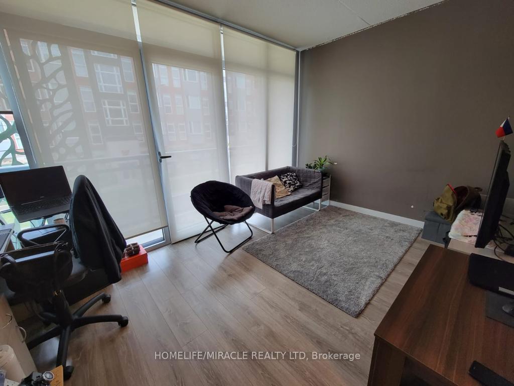 Photo 4 of Unit 207, 250 Albert Street, Waterloo, Beechwood/University — HOMEH