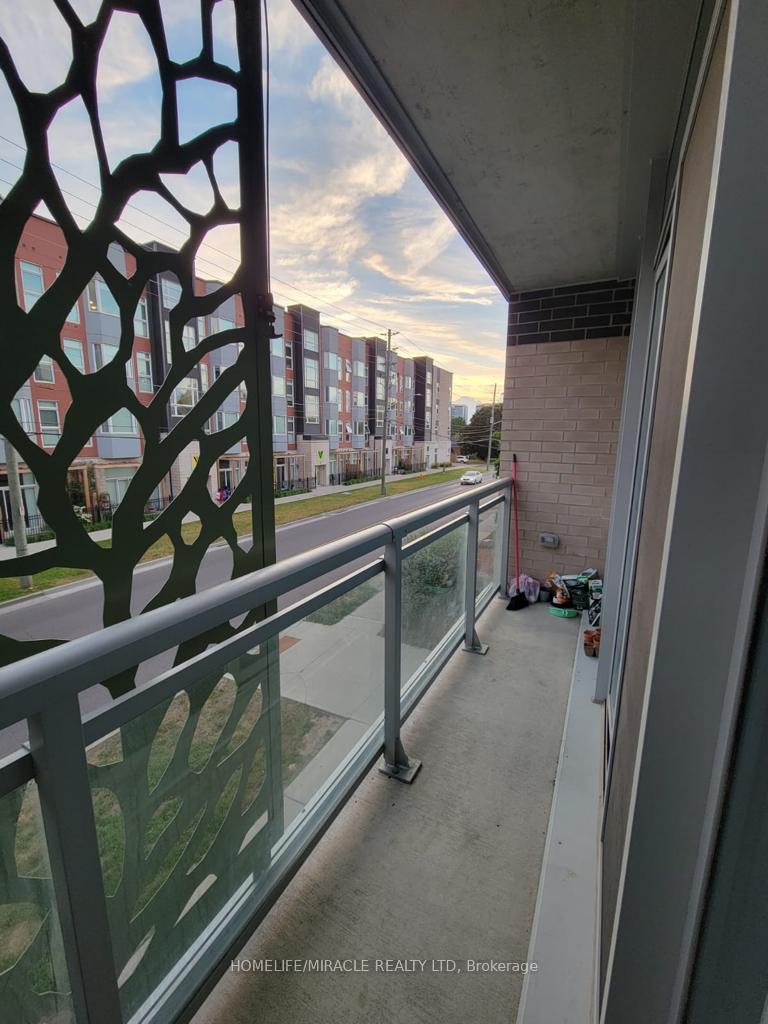 Photo 9 of Unit 207, 250 Albert Street, Waterloo, Beechwood/University — HOMEH