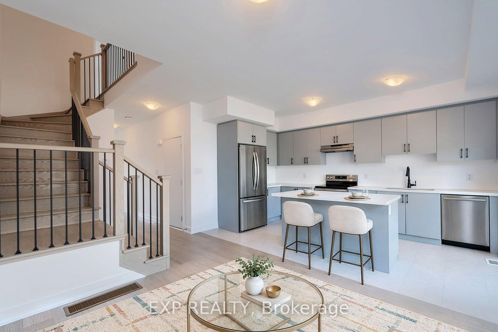 Photo 4 of 10 McAush Street, Barrie, Rural Barrie Southeast — HOMEH
