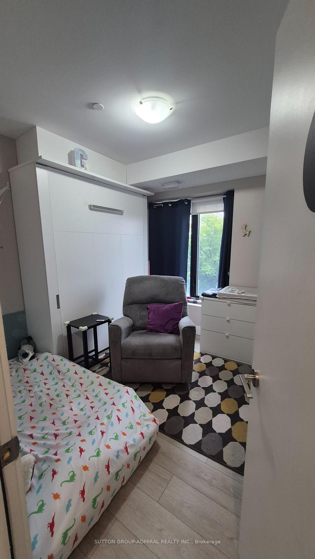 Photo 8 of Unit 302, 293 Viewmount Avenue, North York, Yorkdale-Glen Park — HOMEH